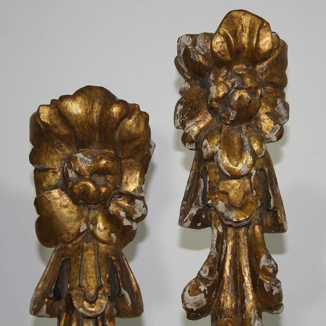 Pair of 18th Century Italian Carved Giltwood Baroque Ornaments 2