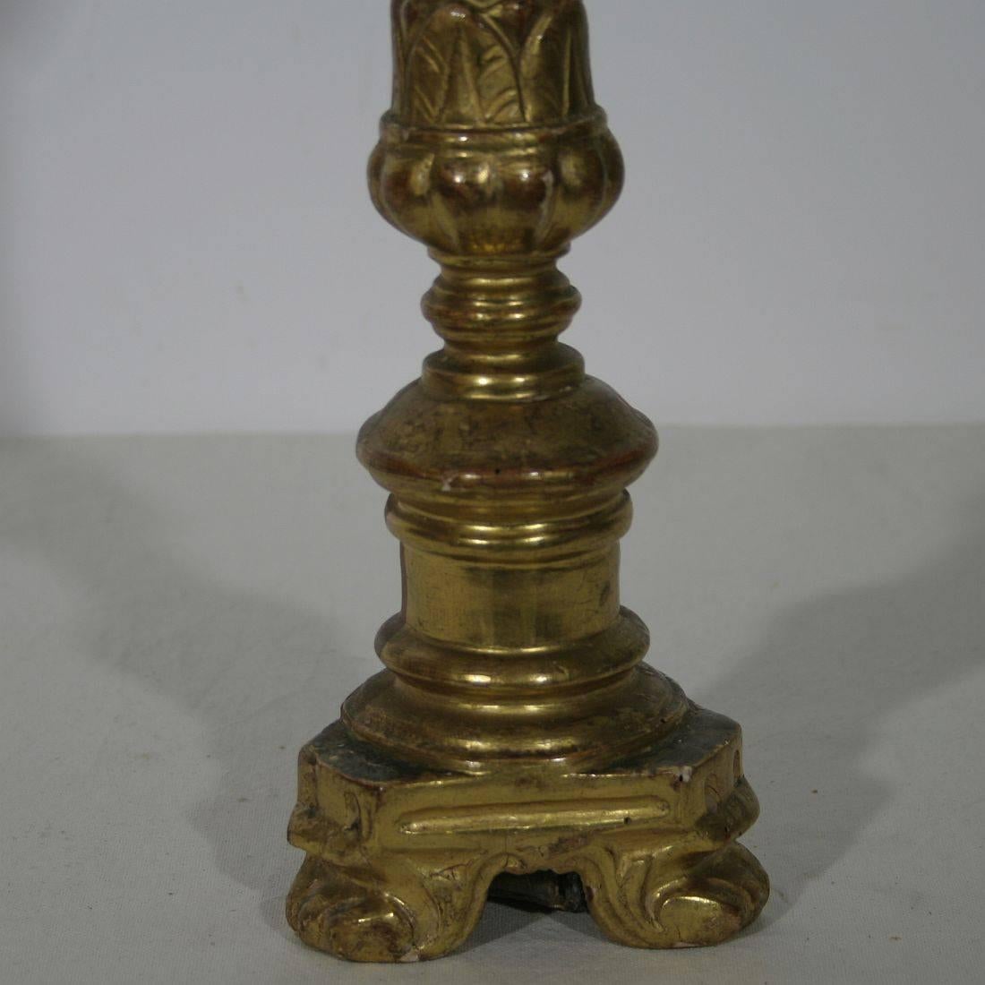 Small Gilded Italian 18th Century Neoclassical Wooden Candlestick 3