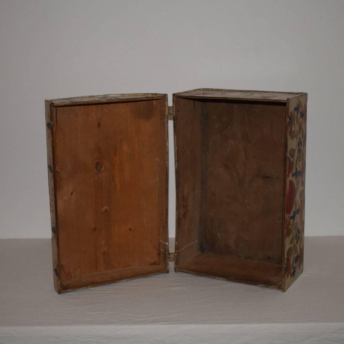 19th Century French Folk Art Weddingbox from Normandy with Hearts 2