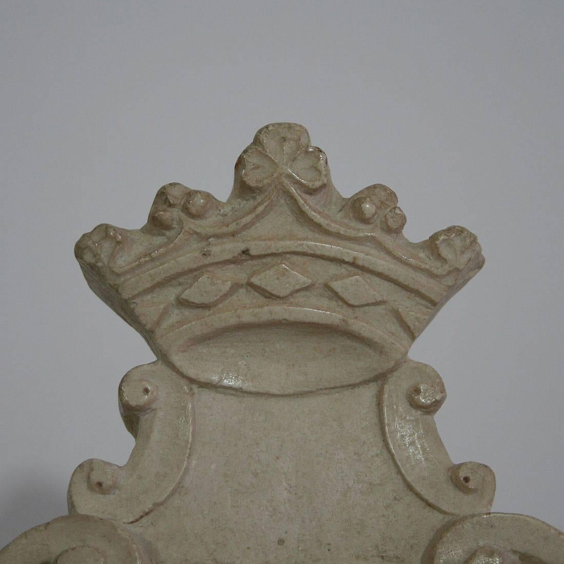 18th Century Italian White Marble Coat of Arms 4