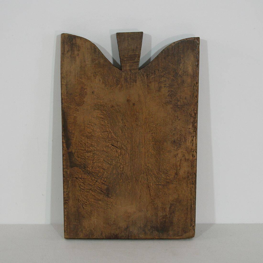 Collection of Three Rare French 19th Century, Wooden Chopping or Cutting Boards In Fair Condition In Buisson, FR