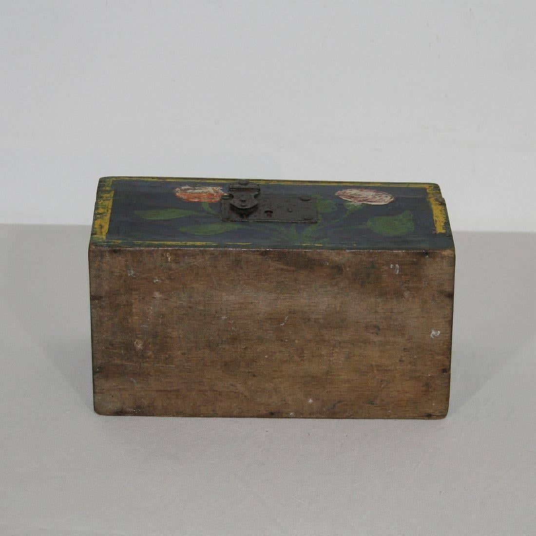 Very Small 19th Century French Folk Art Wedding Box from Normandy 2