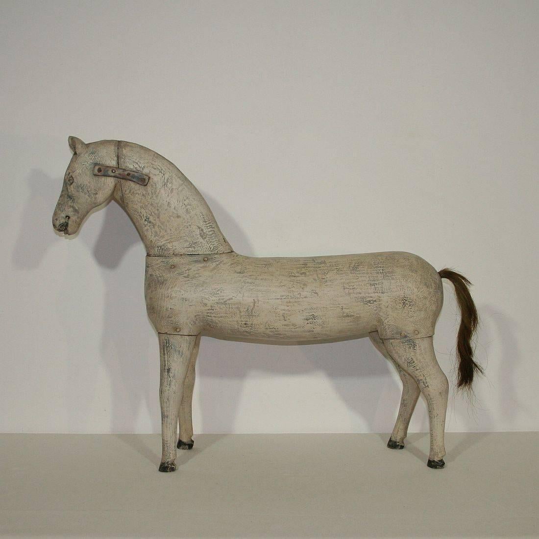 French 18th-19th Century Folk Art Carved Wooden Horse In Good Condition In Buisson, FR