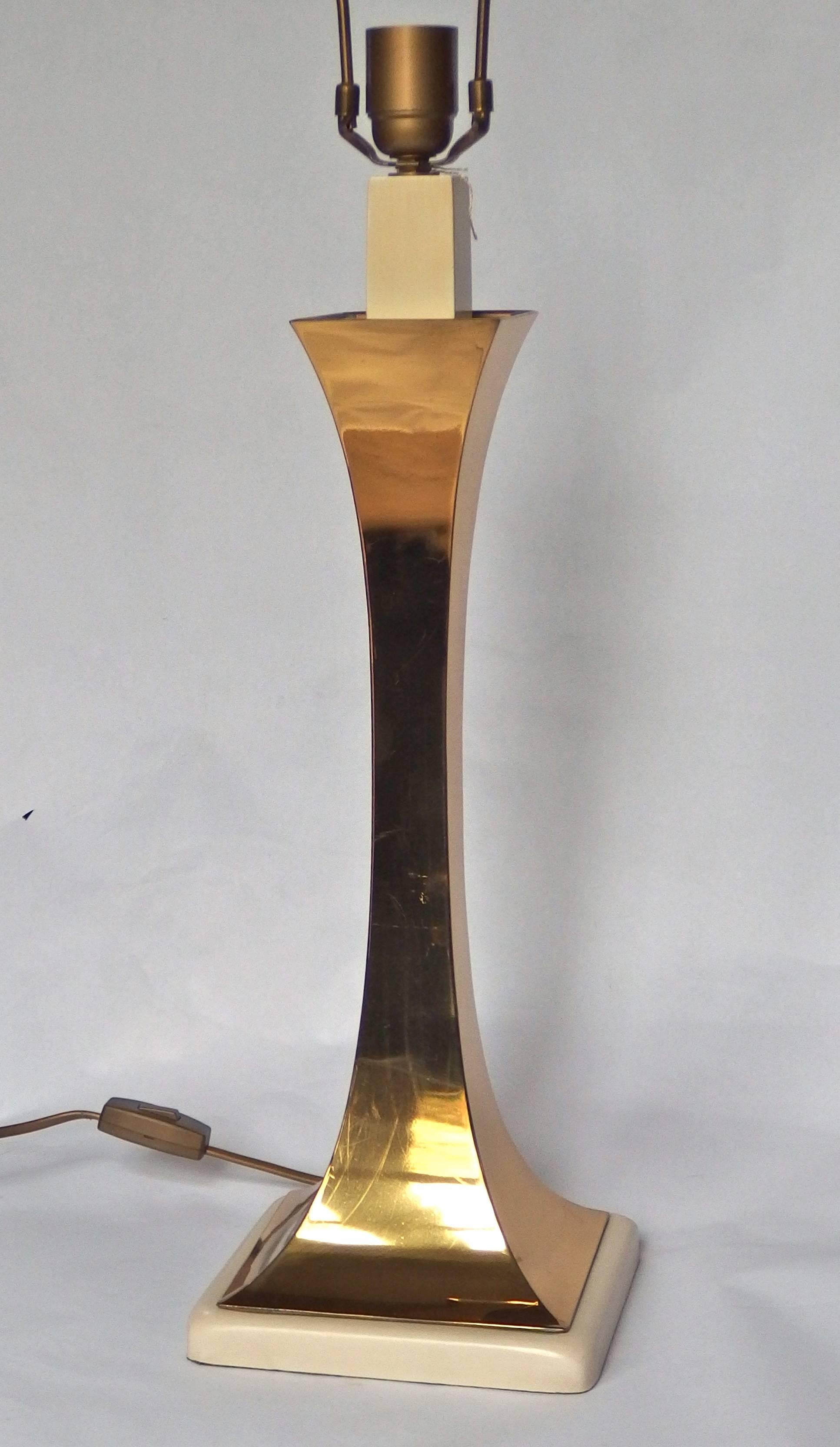 Mid-Century Modern Pair of 1970s Brass Table Lamps For Sale