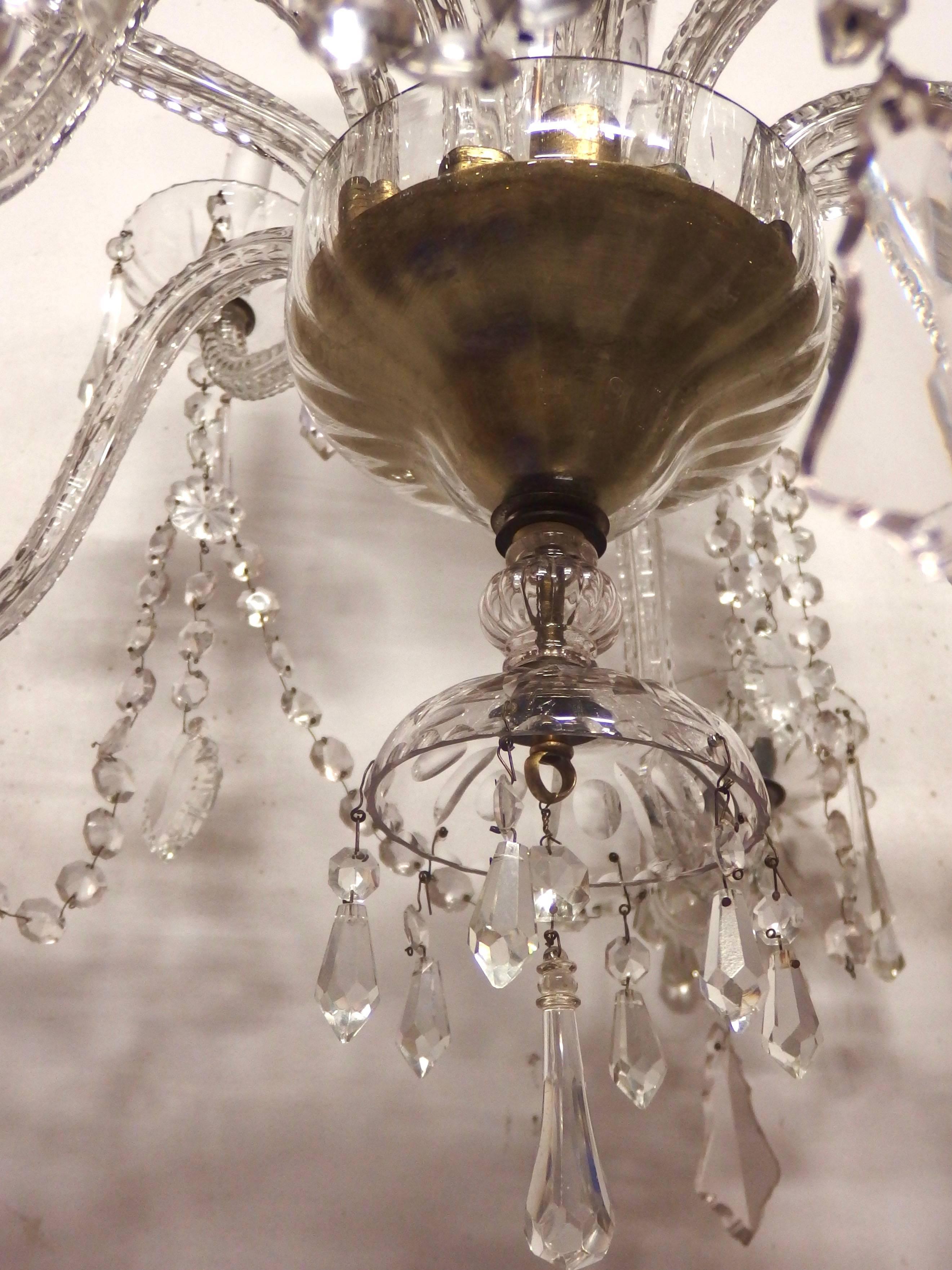 Spanish Cut Glass Chandelier In Good Condition For Sale In Schoten, BE