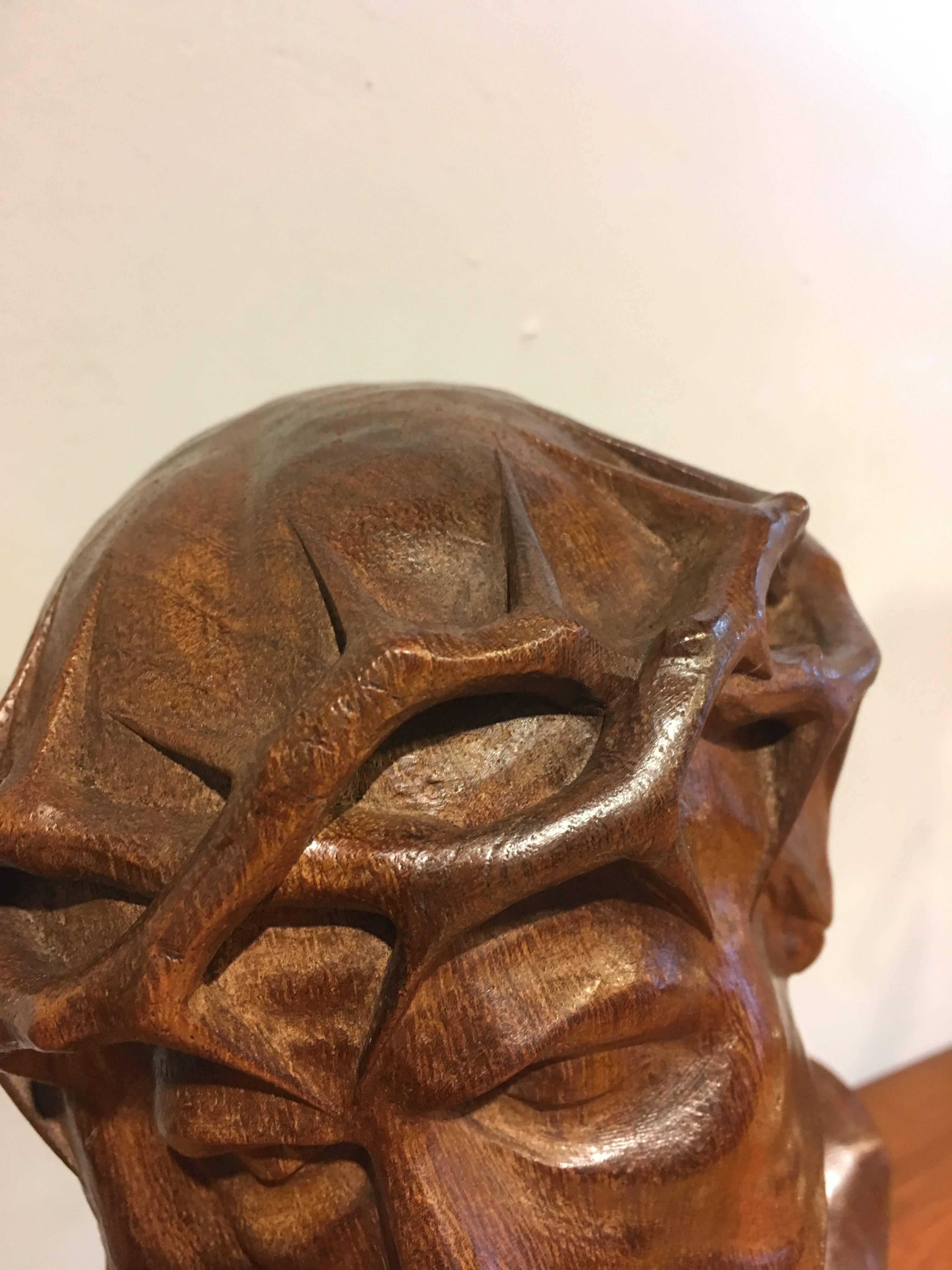 The most wonderful carved bust of Christ by Louis Sosson , signed.

Carved from solid walnut we have given this piece a light wax and polish and has a fabulous color / patination.