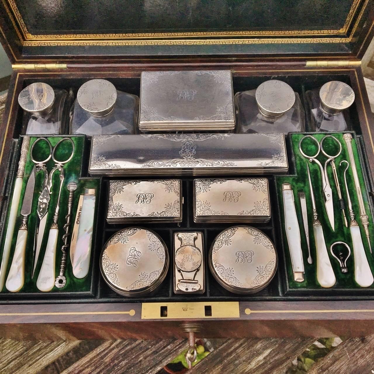 Vanity Case, London Maker, Early 19th Century For Sale 1