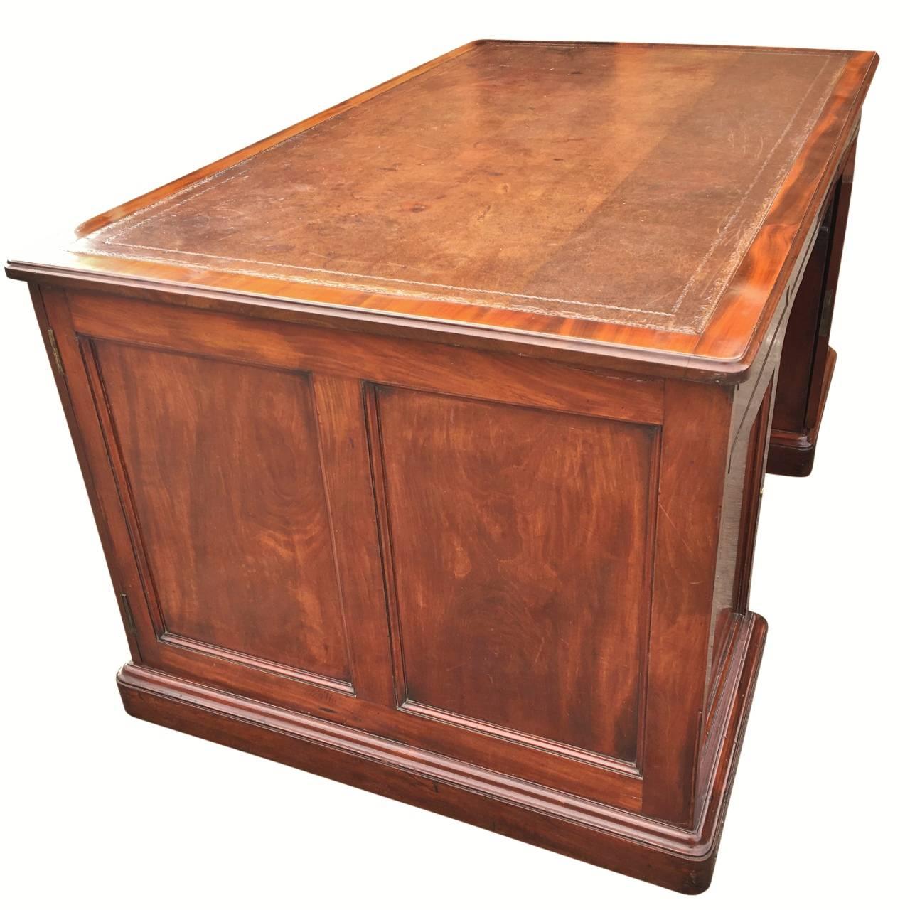 English 19th Century Mahogany  Partners Desk by  Gillow. circa 1830