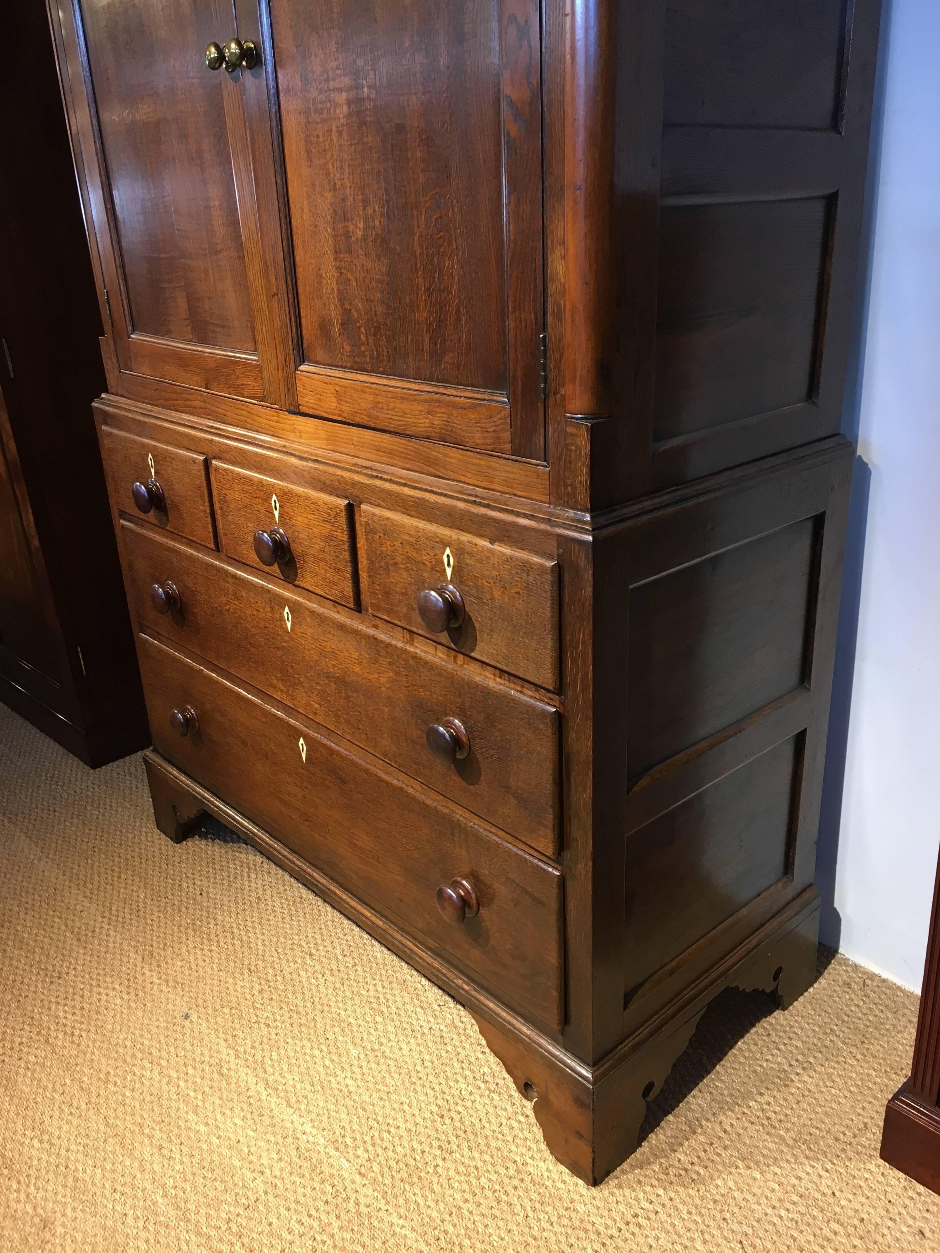 Georgian Oak Linen Press, Housekeepers Cupboard 5