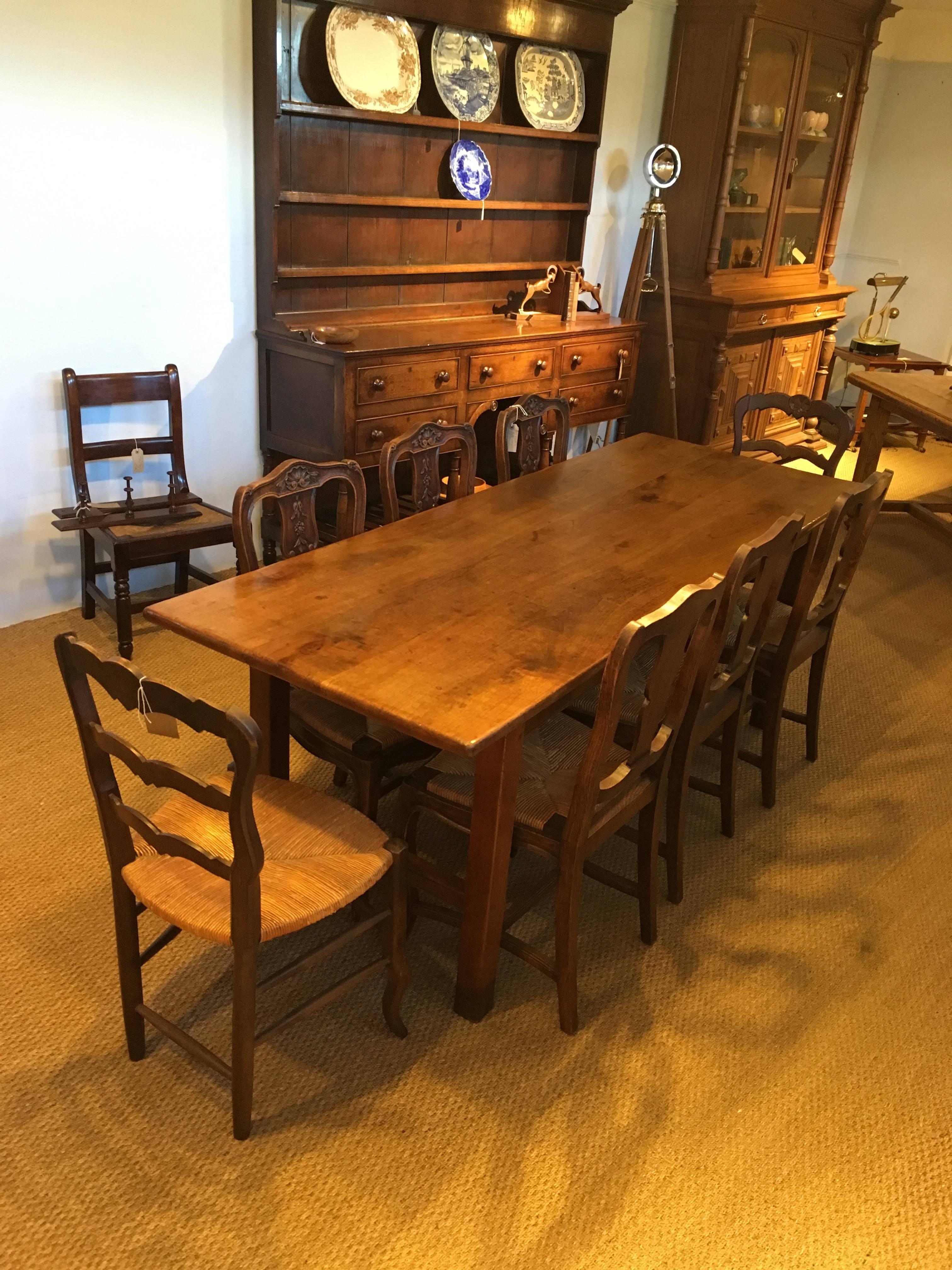 Farmhouse table , cherry wood  For Sale 3