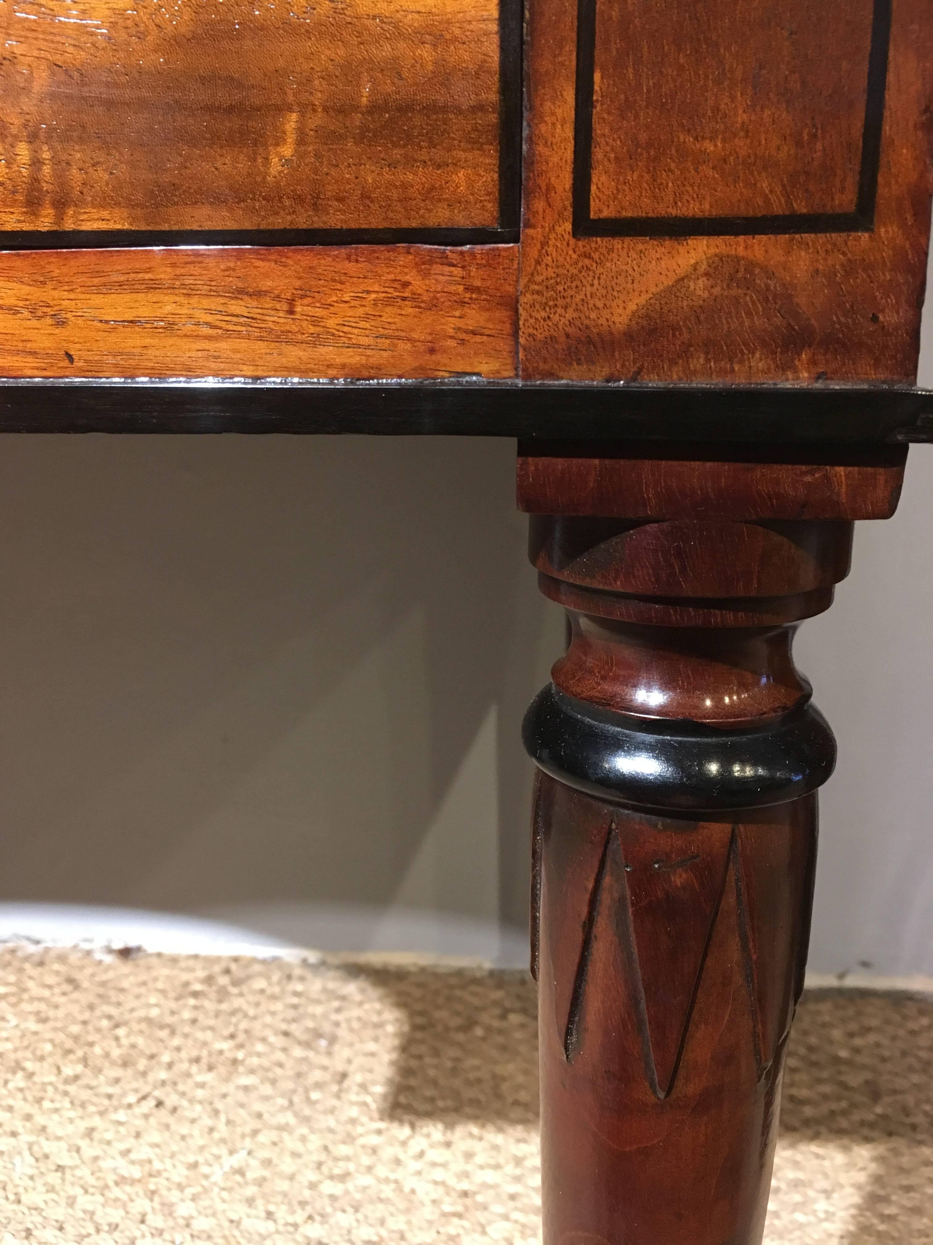 Georgian Mahogany Sideboard, Side Table In Good Condition In Honiton, Devon