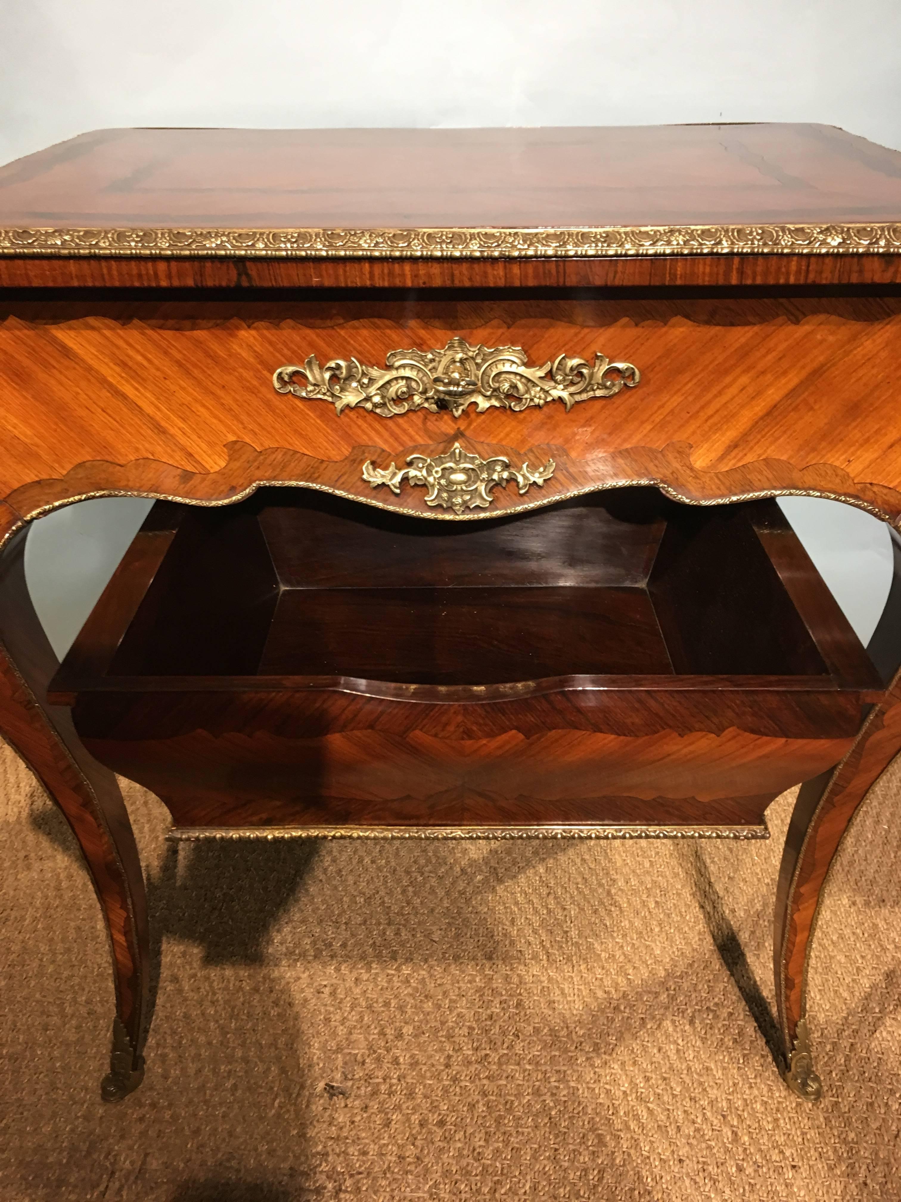 19th Century Dressing Table, Vanity Table, Sewing Table In Excellent Condition In Honiton, Devon
