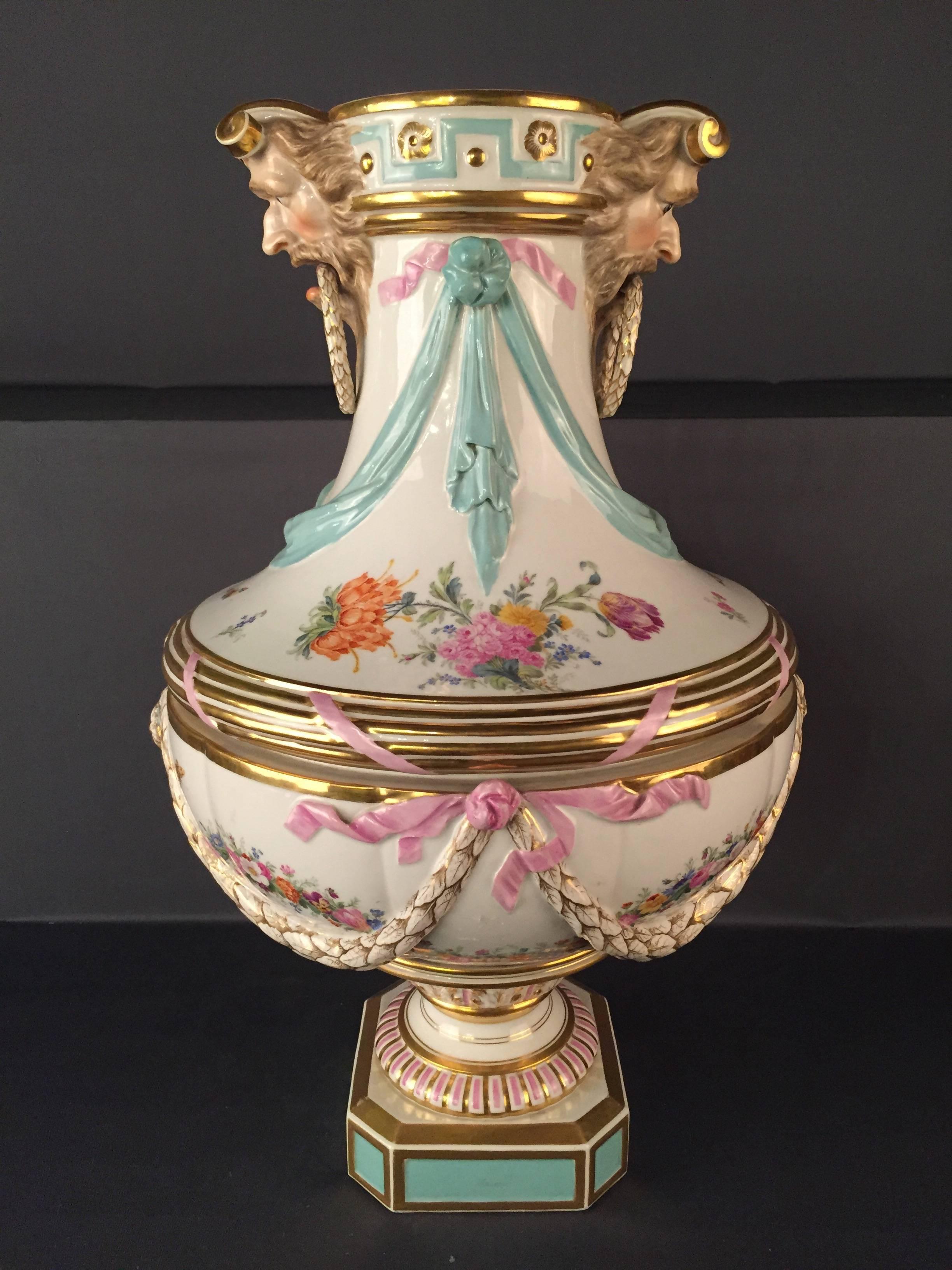 Große KPM-Berlin-Vase aus dem 19. Jahrhundert, Selten, Empire (Deutsch) im Angebot