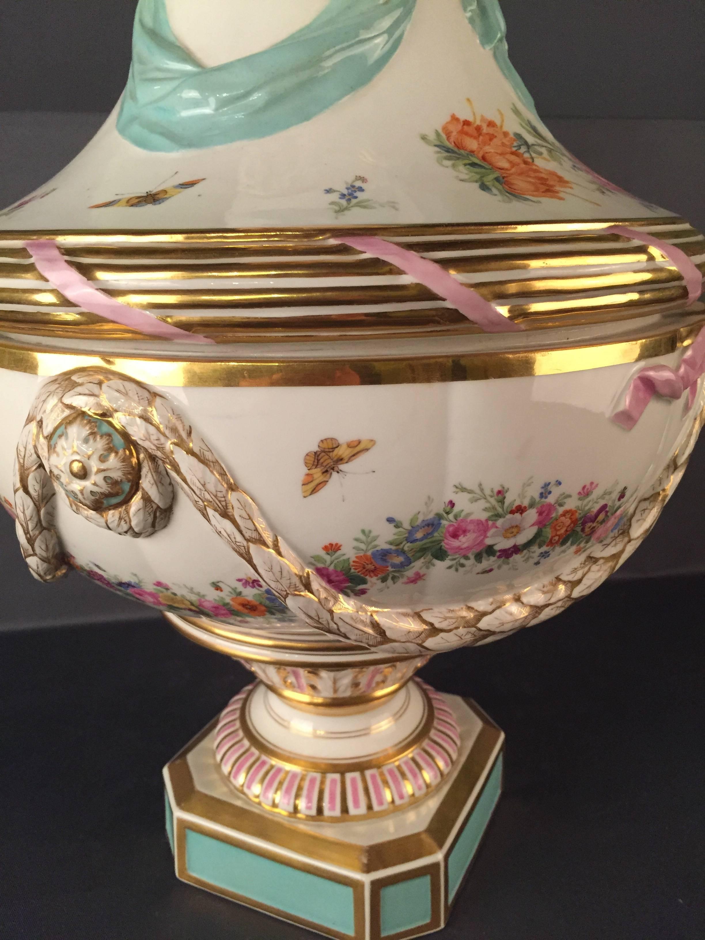Große KPM-Berlin-Vase aus dem 19. Jahrhundert, Selten, Empire (Porzellan) im Angebot