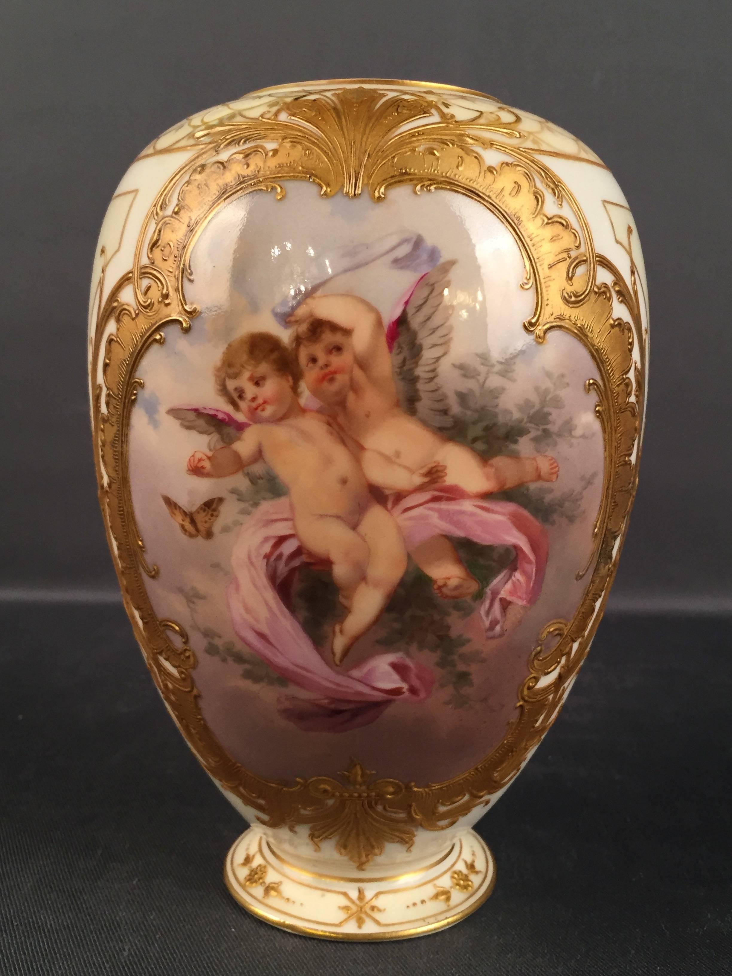 Very old and rare KPM Berlin Vase in soft paste Painting 