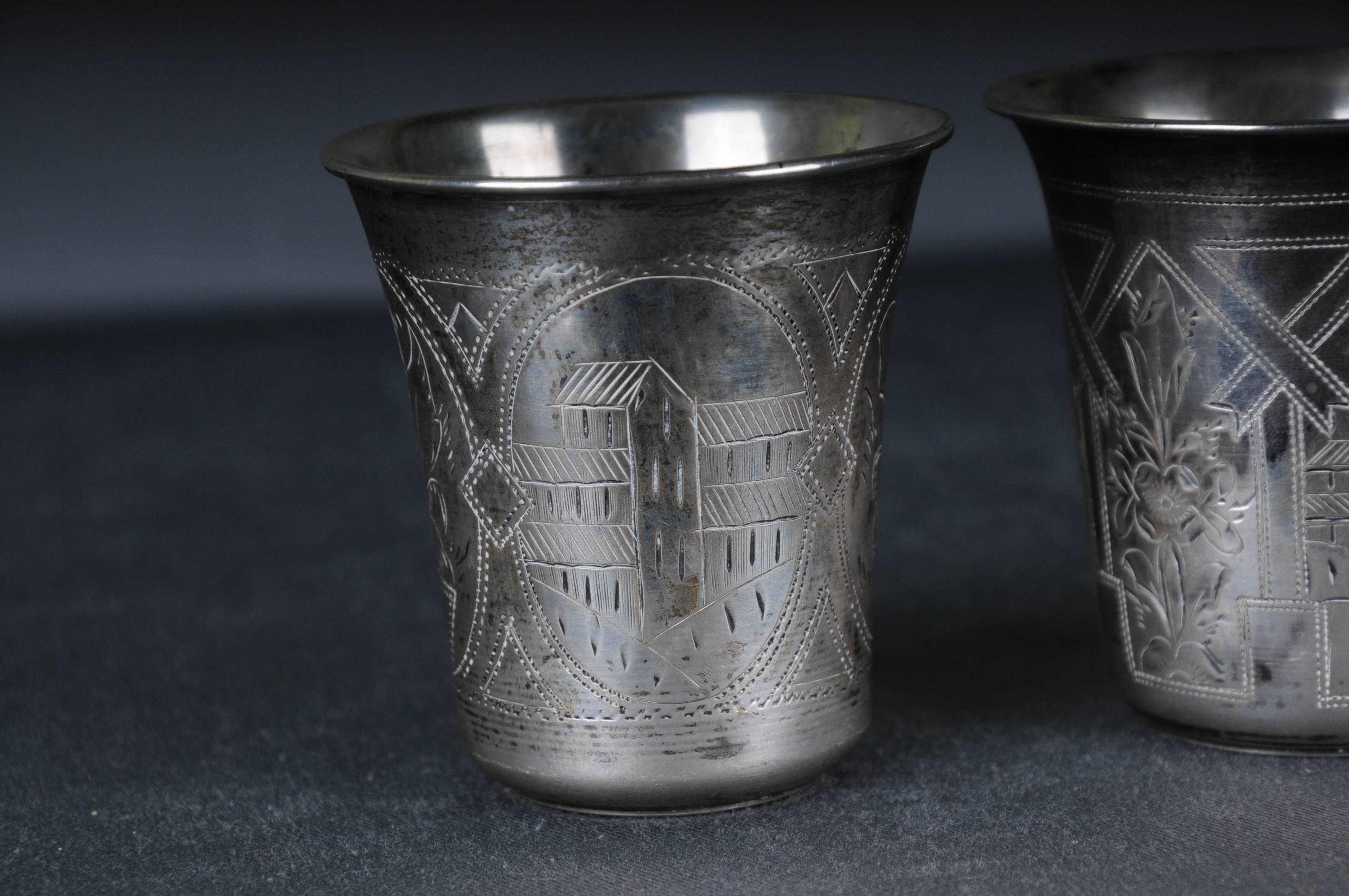 2 Antique Silver Mug 84 Silver Russian Viktor Sawinkow Flowers City 875er Silver In Good Condition For Sale In Berlin, DE
