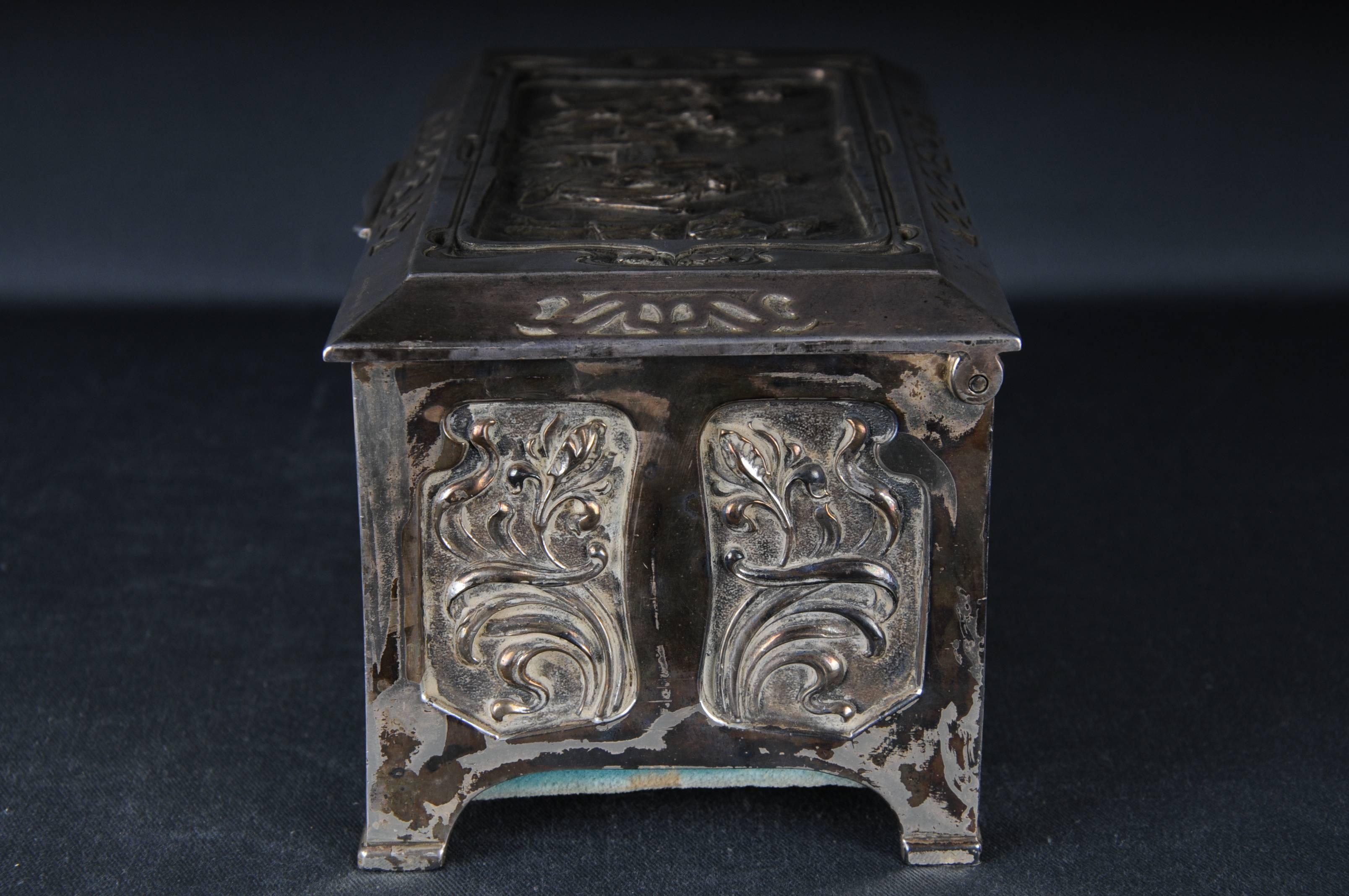 WMF Box Jewelry Chest Antique Art Nouveau Silvered Germany In Good Condition For Sale In Berlin, DE