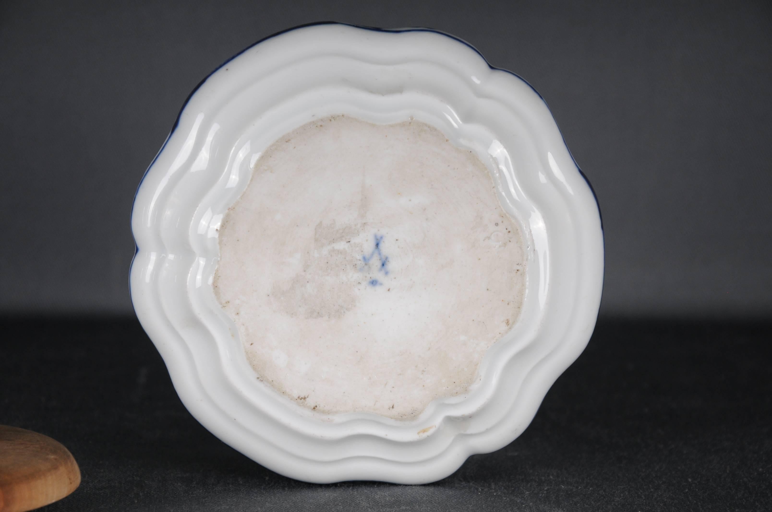 Meissener Tintenbecher aus dem 18. Jahrhundert in blauem Gemälde, um 1750 im Angebot 5