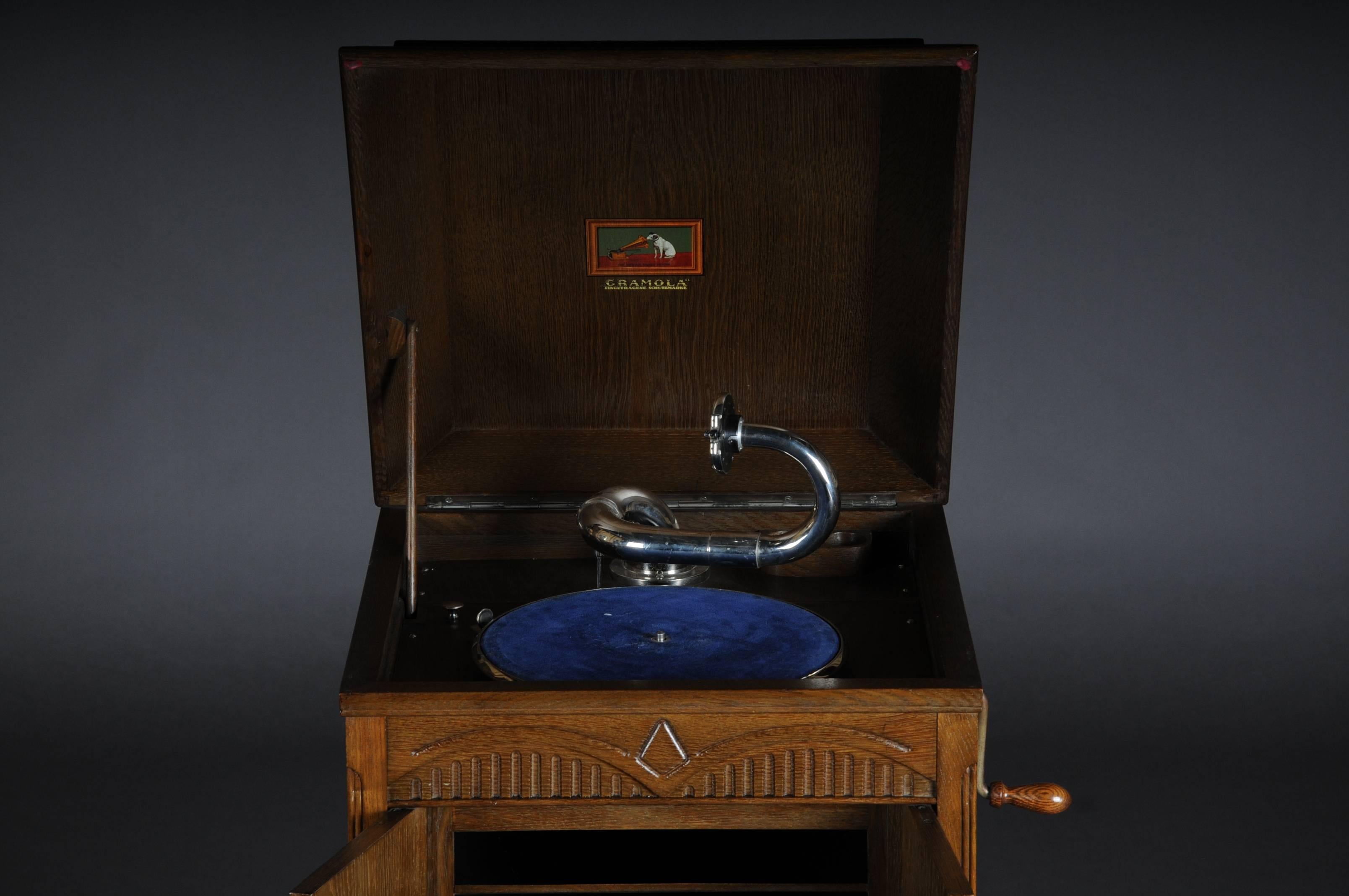 antique gramophone cabinet