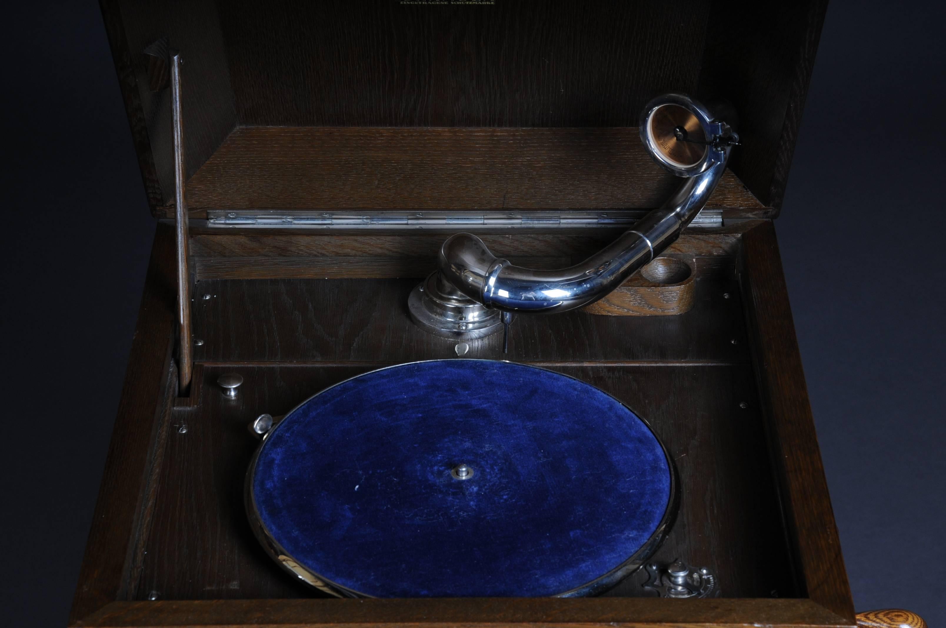 Early 20th Century Cupboard Gramophone Oak, circa 1920 Original