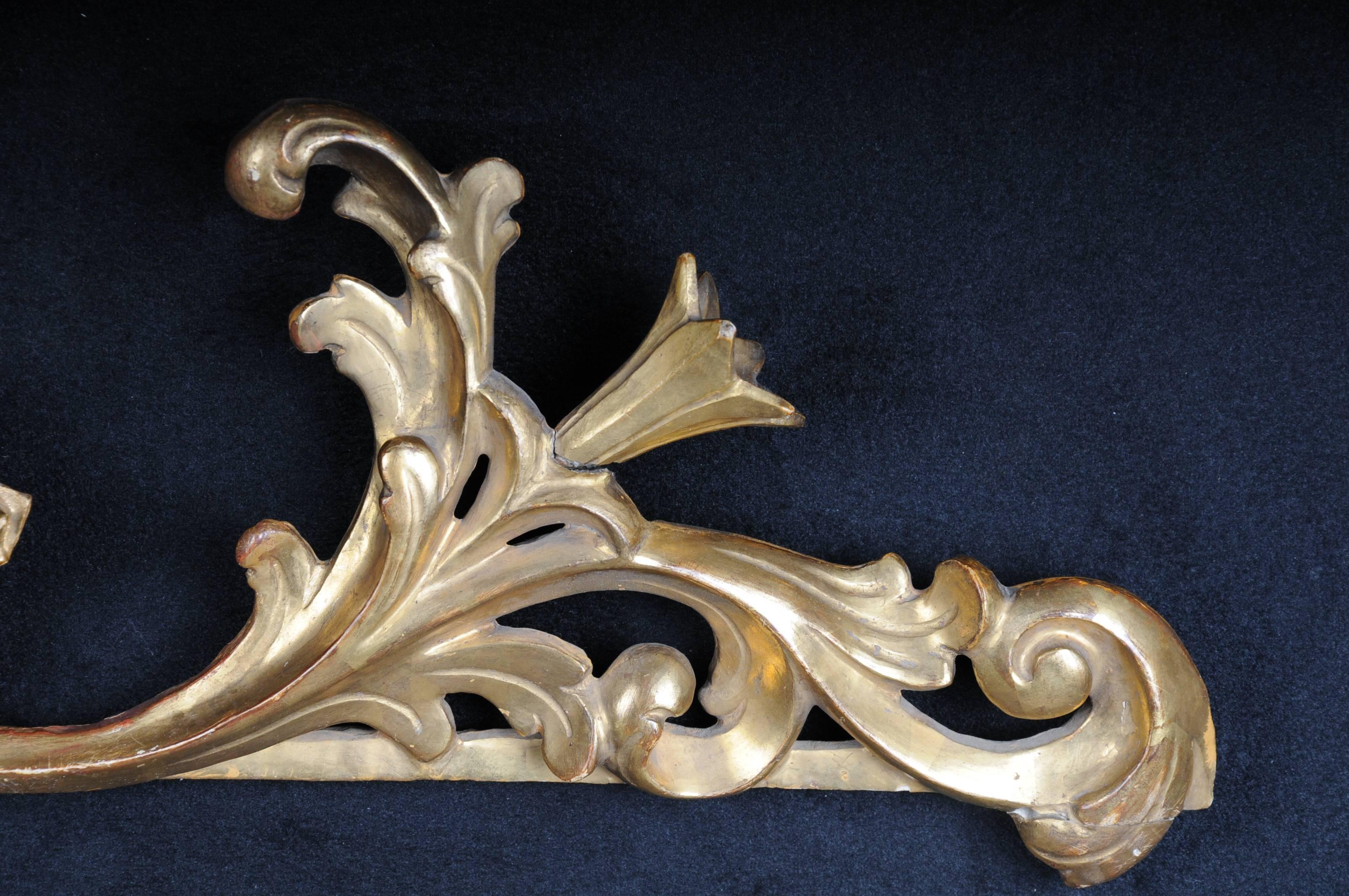 Hand-Carved Baroque Supraporte / Decorative Elements, Gilded Wood, 18th Century For Sale