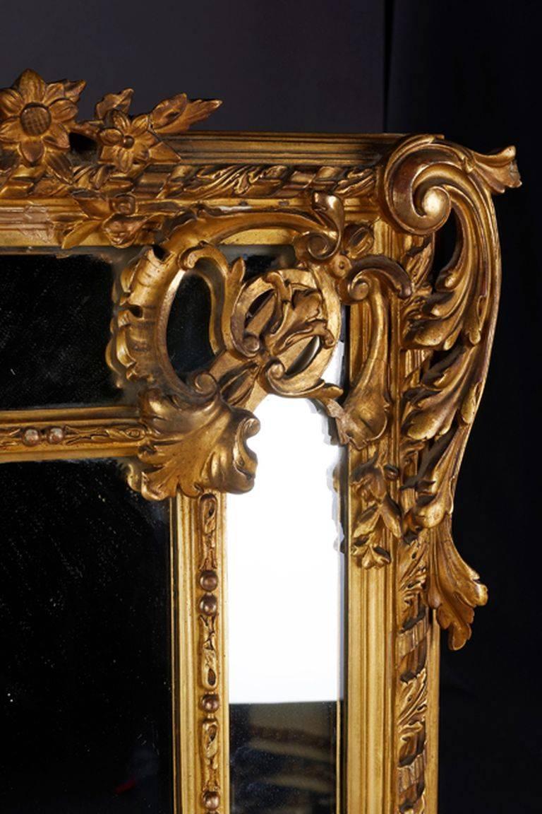 Feuille d'or Miroir de Salon Doré Napoléon III du 19ème Siècle en vente