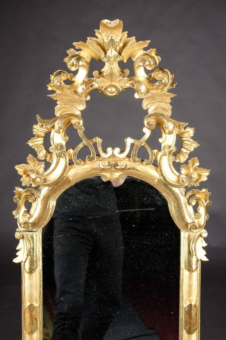 Hand-Carved 18th Century Baroque Gold Leaf Mirror