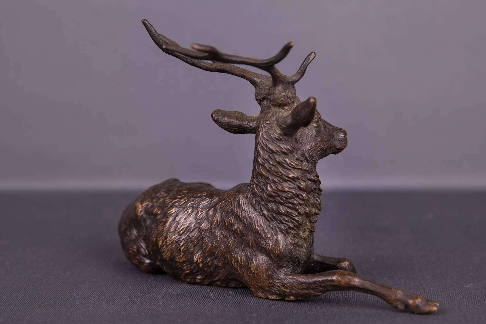 19th Century Antique Bronze Sculpture as a Sitting Stag 1
