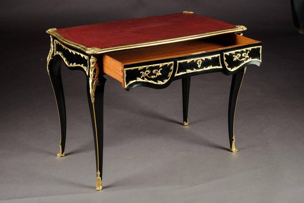 20th Century Louis XV Style Ladies Bureau Plat or Desk For Sale 3