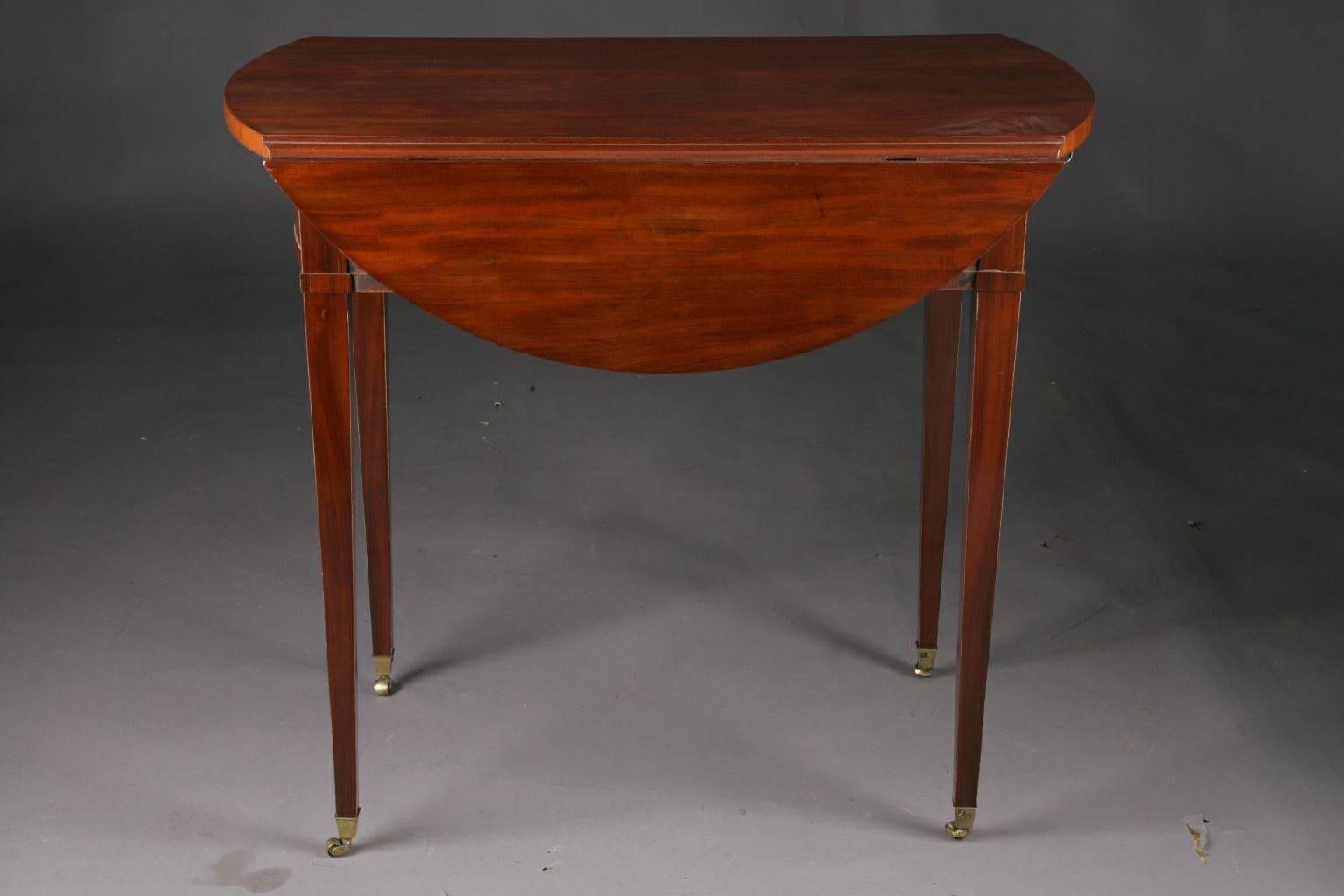 German 19th Century Biedermeier Folding Table or Pembroke Table For Sale