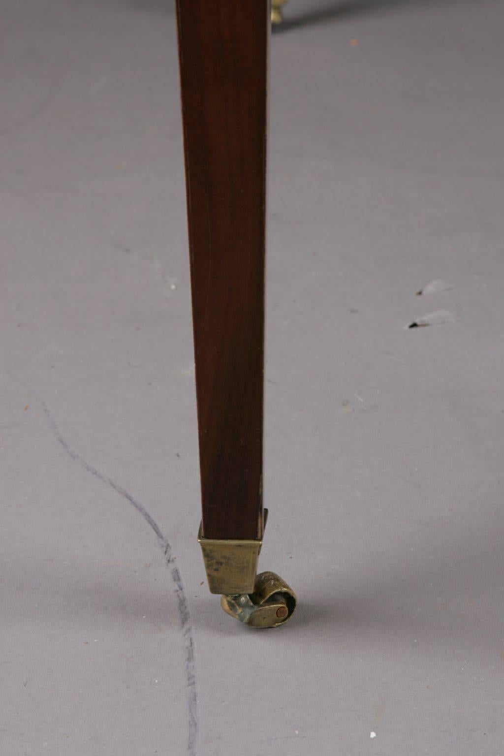 Table pliante Biedermeier du 19ème siècle en vente 4