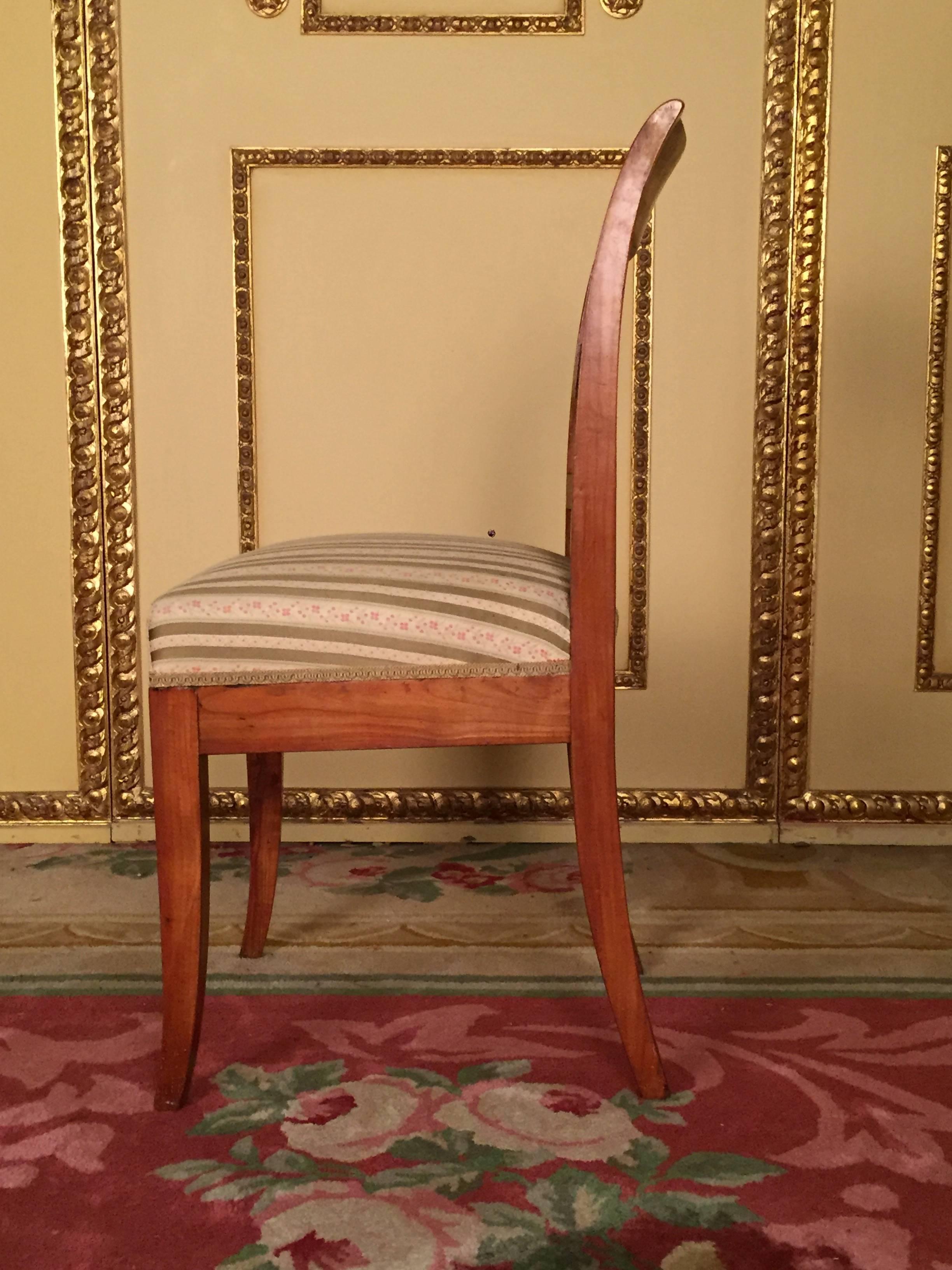 19th Century Set of Biedermeier Chairs Cherrywood 1830 In Good Condition In Berlin, DE