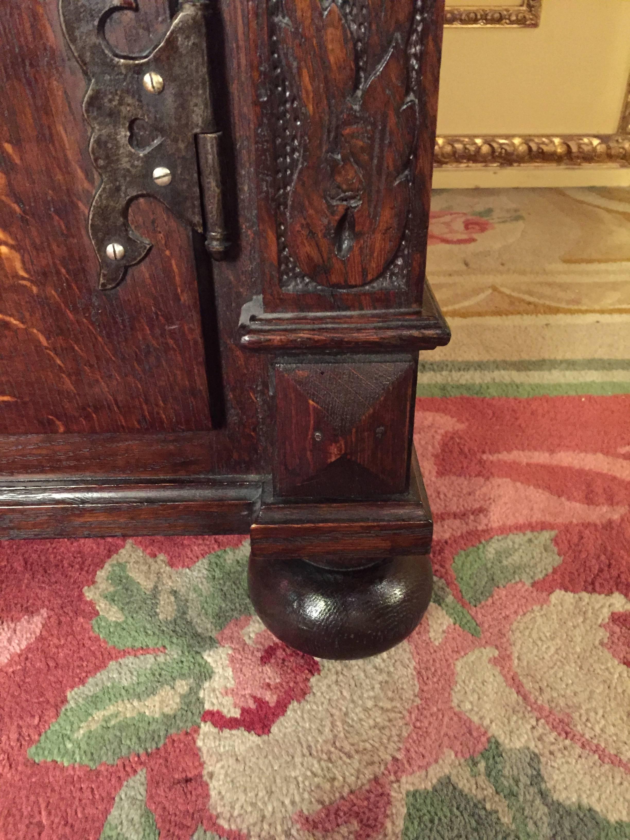 19th Century Neo Renaissance Cabinet Sideboard Solid Oak 1870s For Sale 2