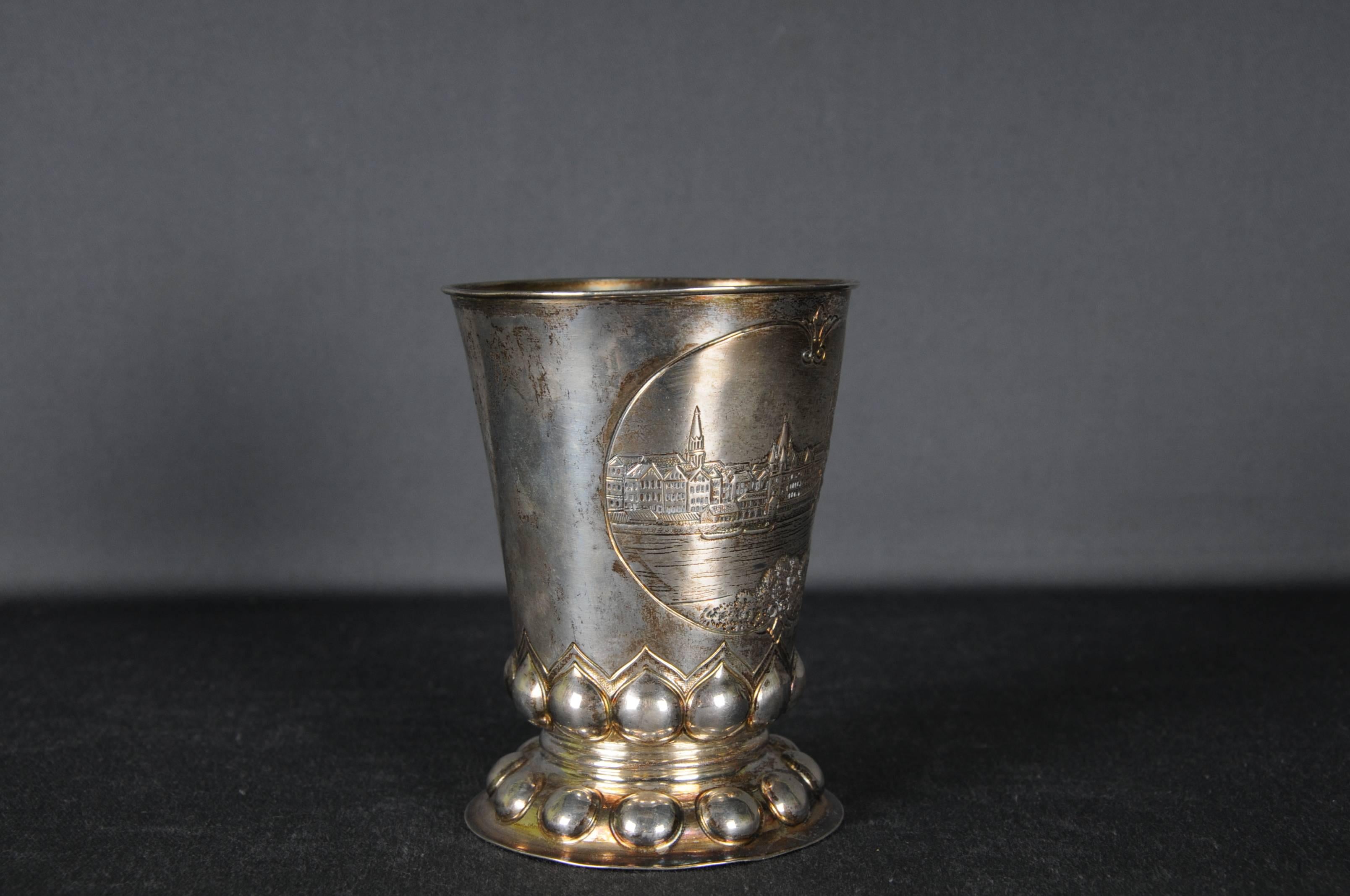 Antike Silber-Fußbecherschale 800er Silber Germany Cup, vergoldet, deutsche Stadtansicht  im Angebot 2