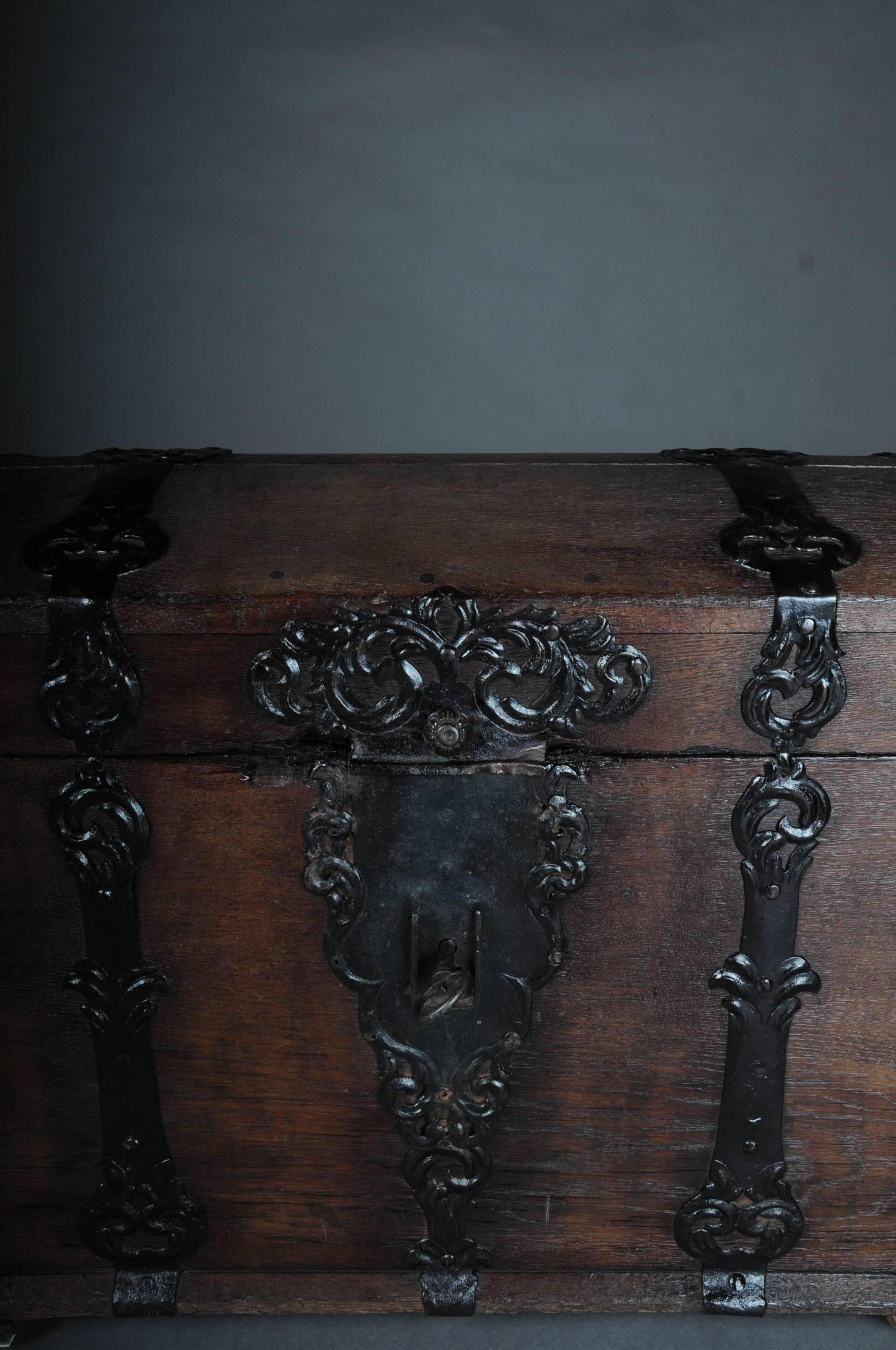 19th Century Baroque Lid Chest, Chest Blacksmith Iron Early For Sale 2