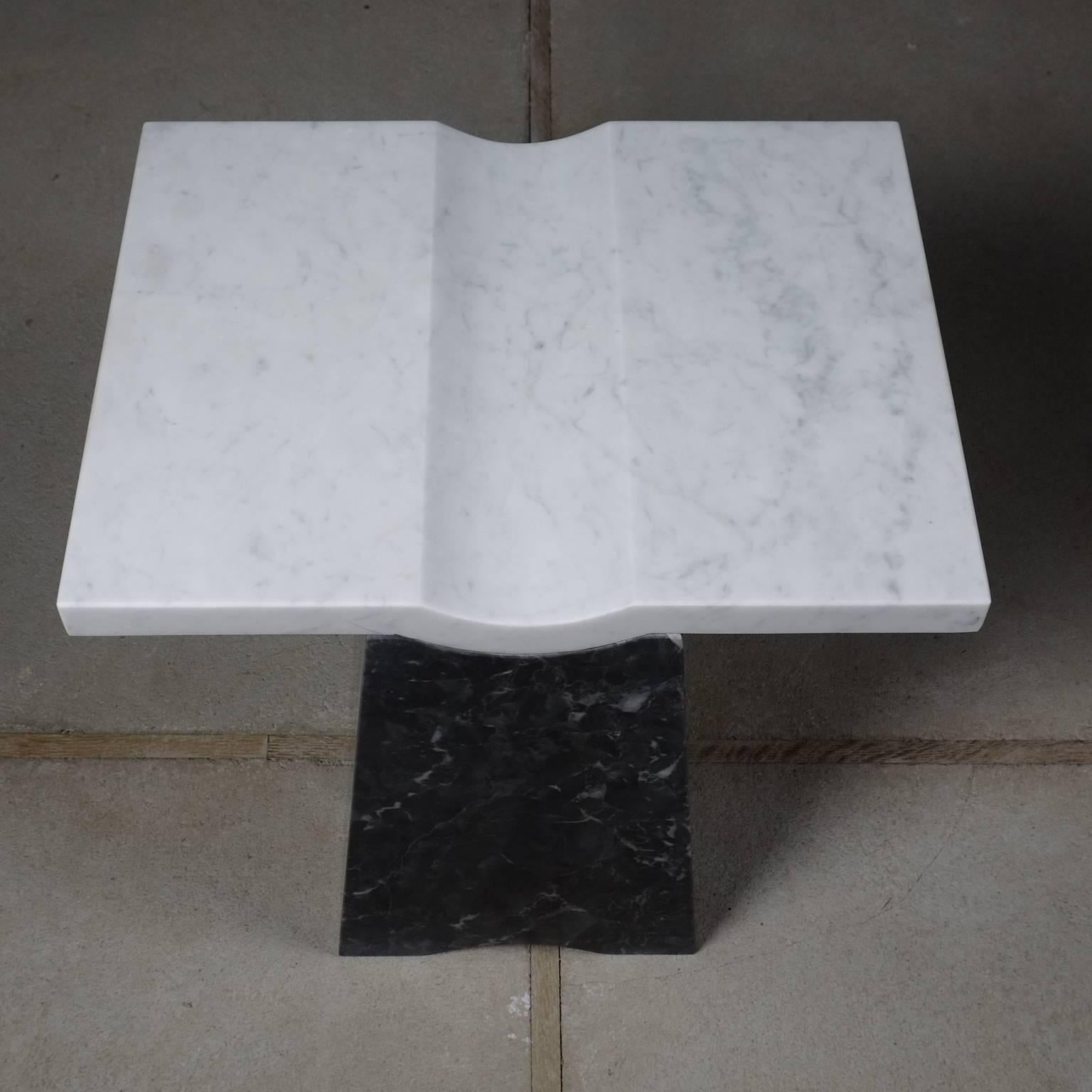 Italian Coulee, Contemporary Marble Side Table For Sale