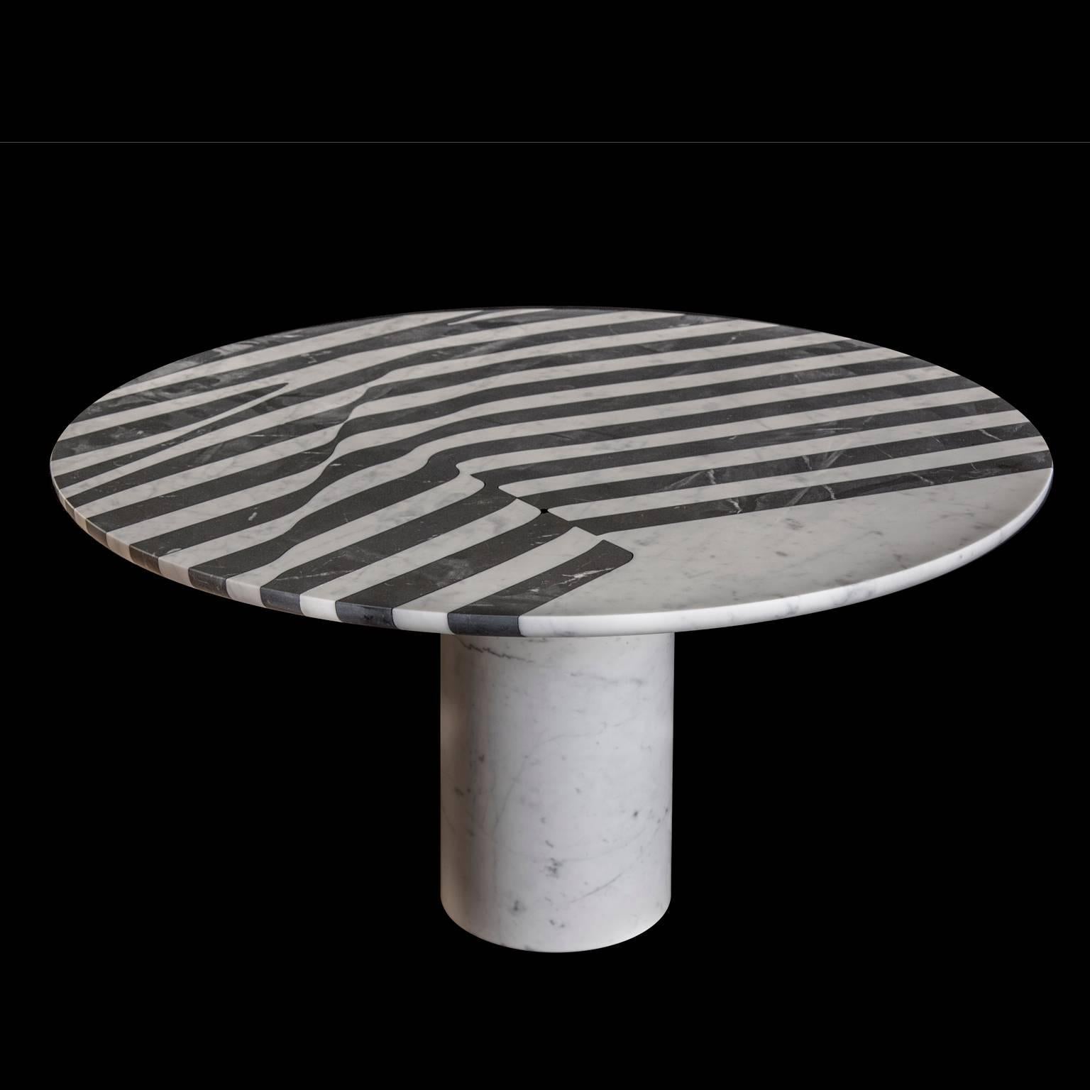 black and white round coffee table