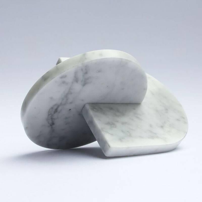 Noda, Black and White Marble, Minimal, Sculptural Trivets In New Condition For Sale In London, GB