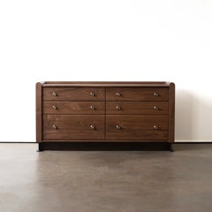 „Alton Dresser“ von Crump und Kwash