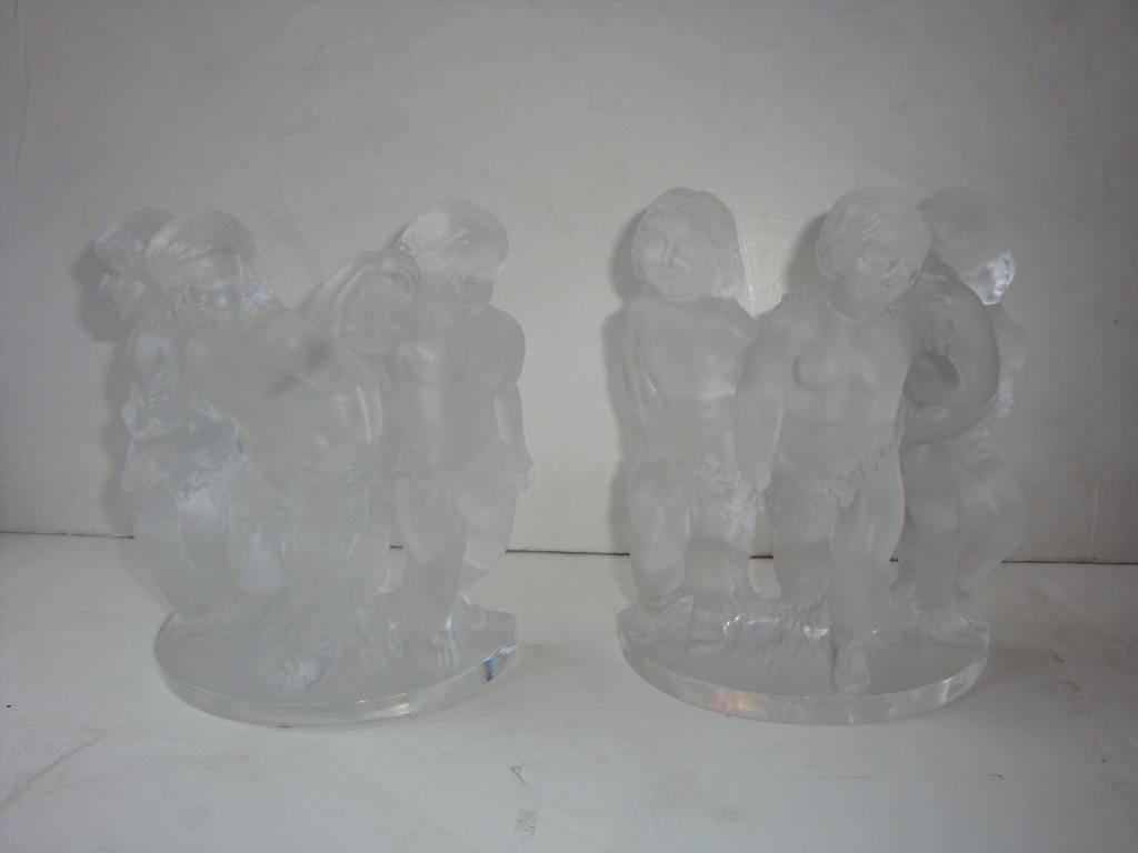 Pair of Rare Lalique Children Angel Bookends In Good Condition For Sale In New York, NY