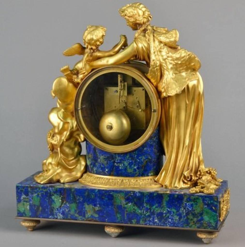 19th Century Museum Qty Gilt Bronze Lapis Malachite Cherub Cupid Psyche Clock In Good Condition For Sale In New York, NY