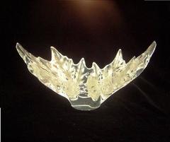 Exquisite Large Lalique Champs Elysees Leaf Bowl