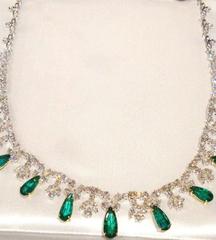 18-Karat Large Emerald Flawless Diamond Necklace