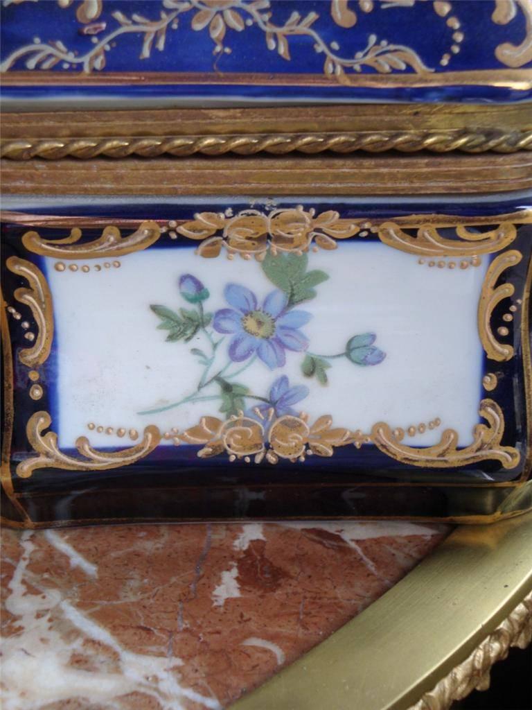 20th Century Important Porcelain Sevres Style Cobalt Blue Jewelry Casket Box with Portraits For Sale