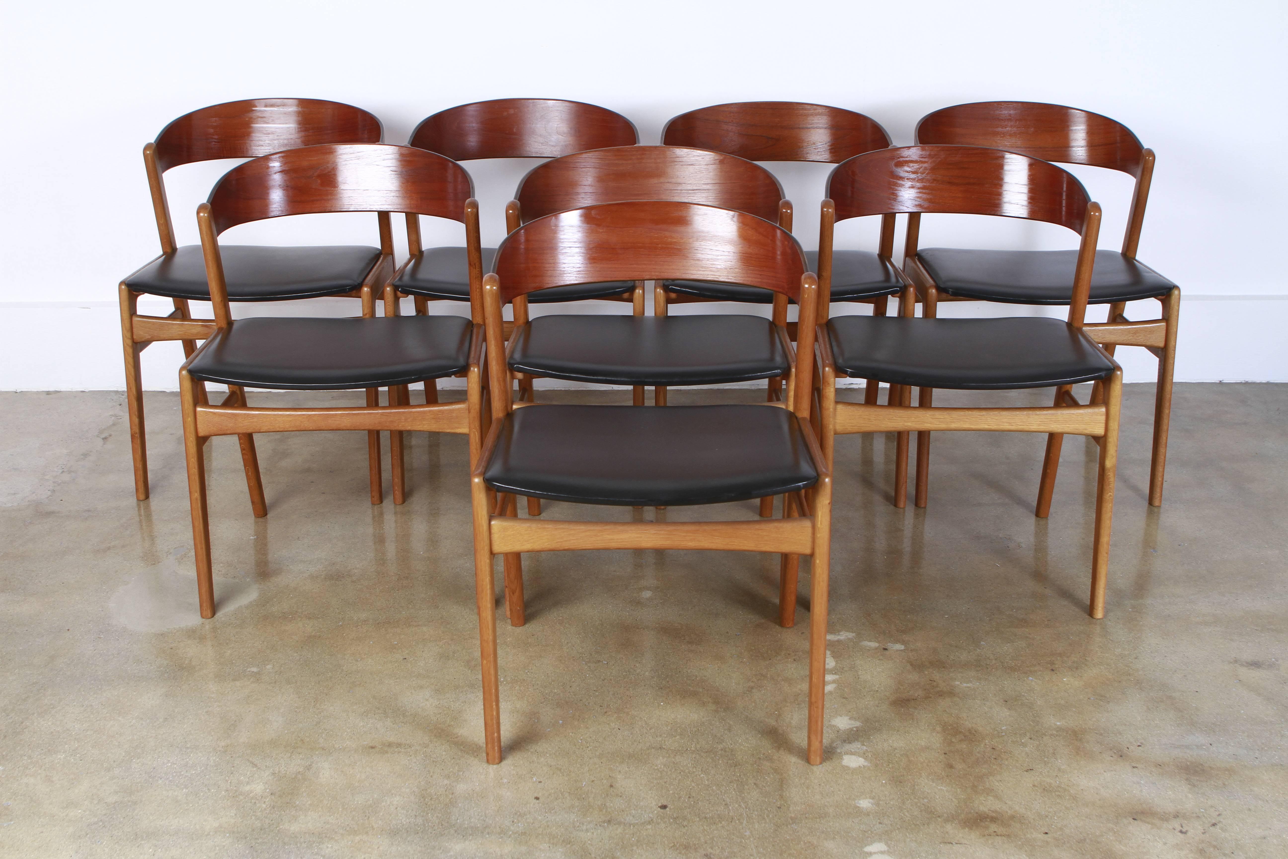 Folke Olhsson for Dux Mid-Century Danish Wooden Chairs Set In Good Condition For Sale In Los Angeles, CA