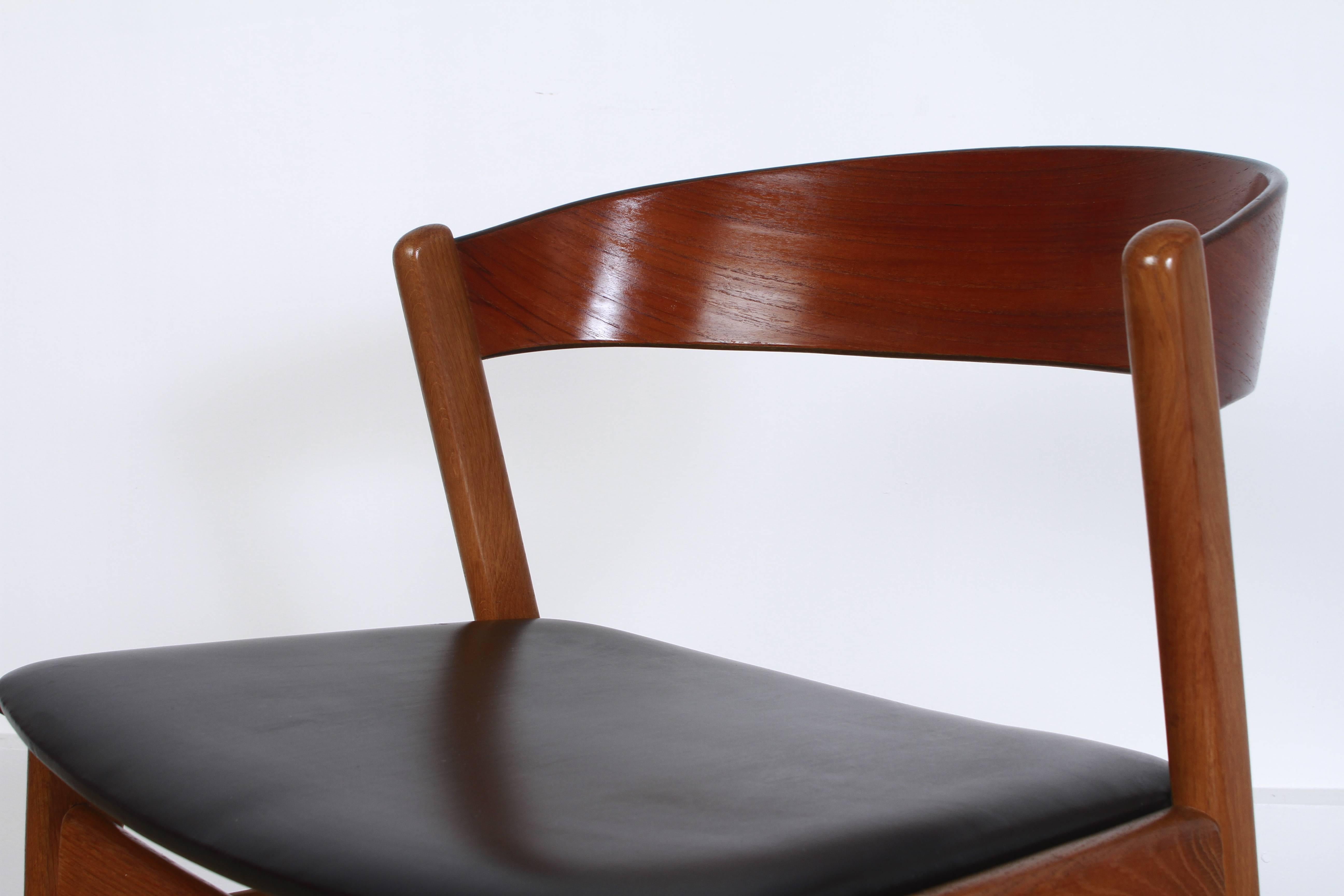 20th Century Folke Olhsson for Dux Mid-Century Danish Wooden Chairs Set For Sale