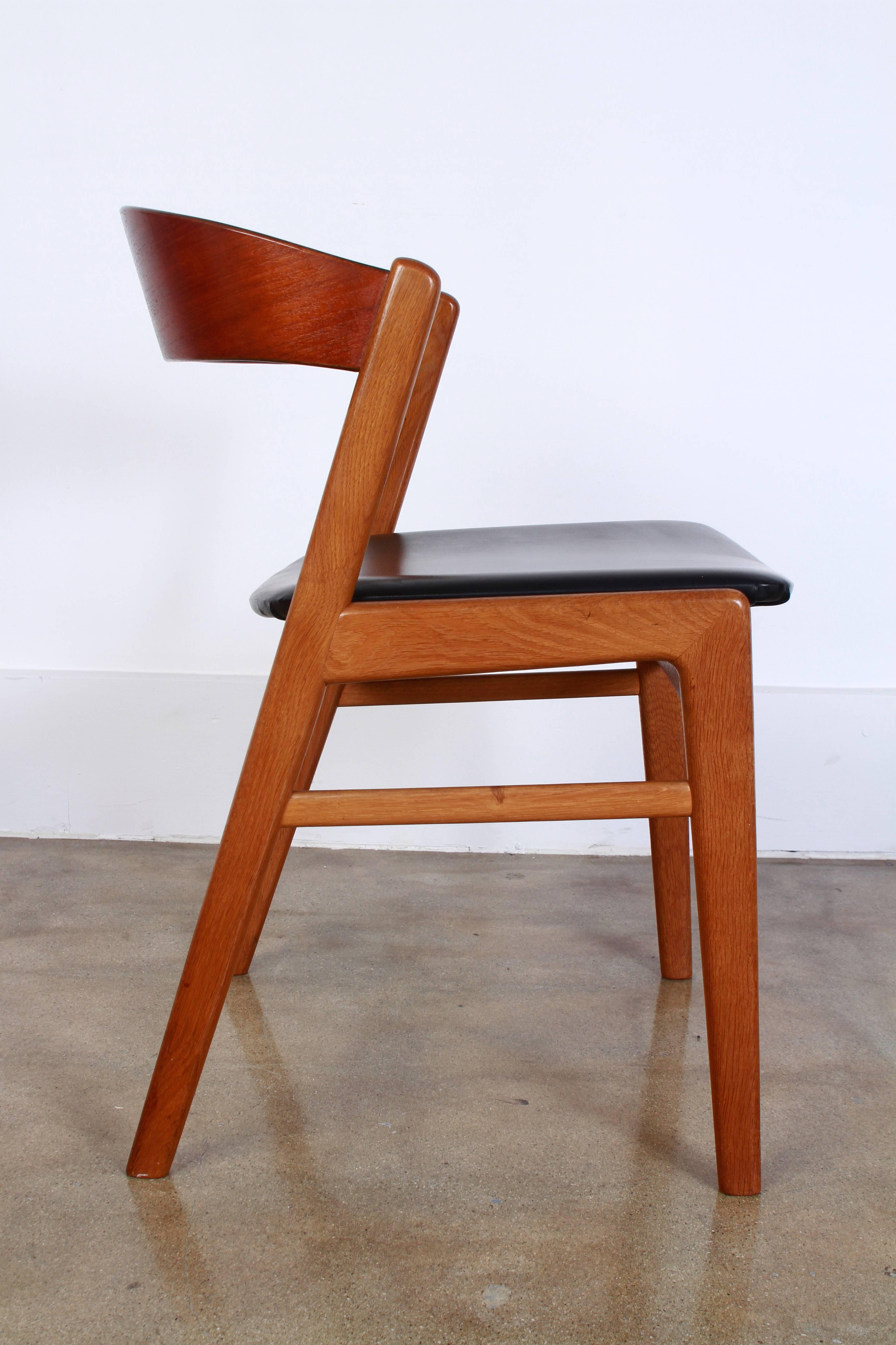 Leather Folke Olhsson for Dux Mid-Century Danish Wooden Chairs Set For Sale