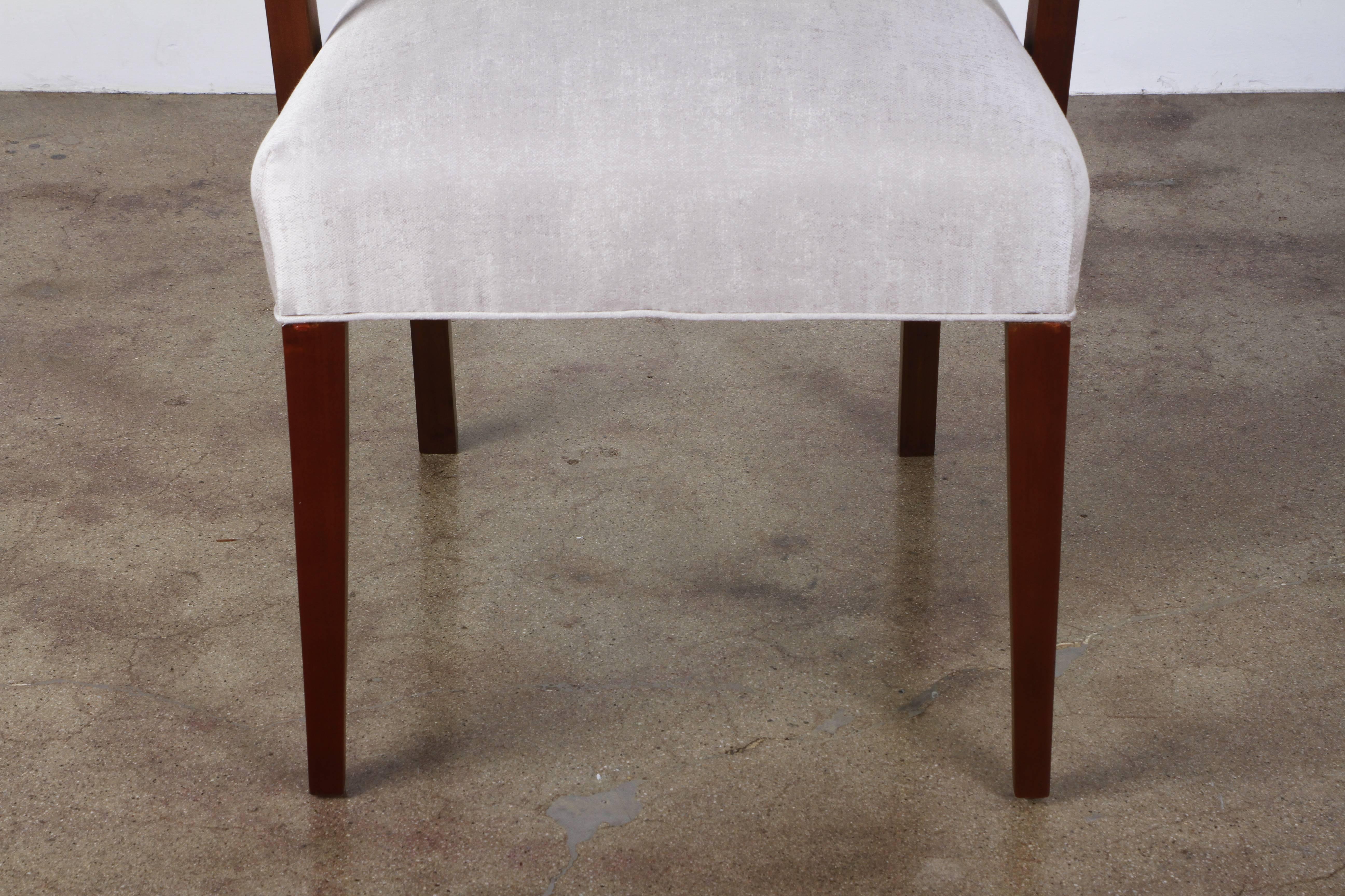 Cotton Set of Eight T.H Robsjohn-Gibbings Modern Originals Chairs For Sale
