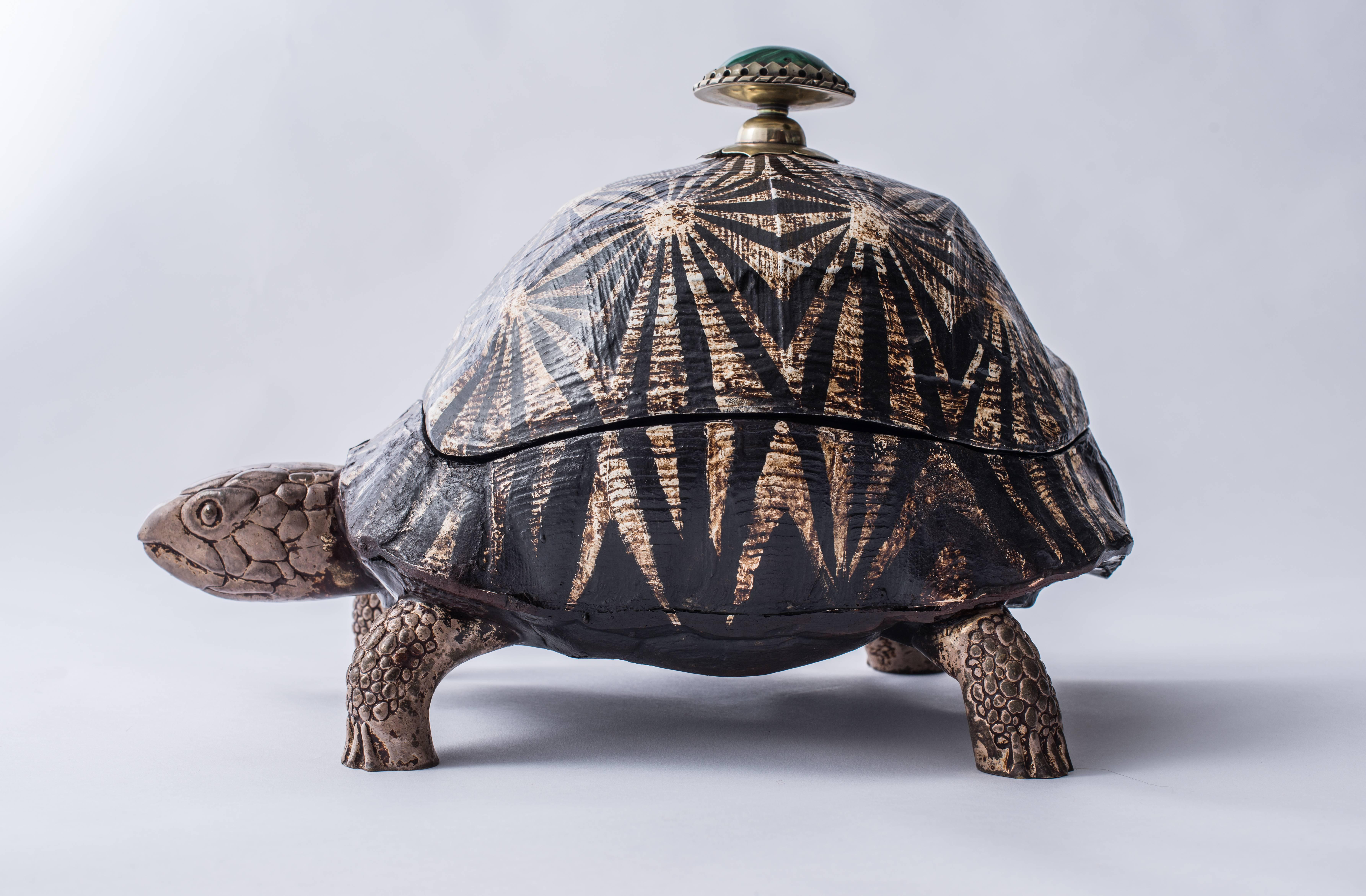 Anthony Redmile Shell and Bronze Turtle Boîte Couverte, circa 1980 In Excellent Condition In Wheaton, IL