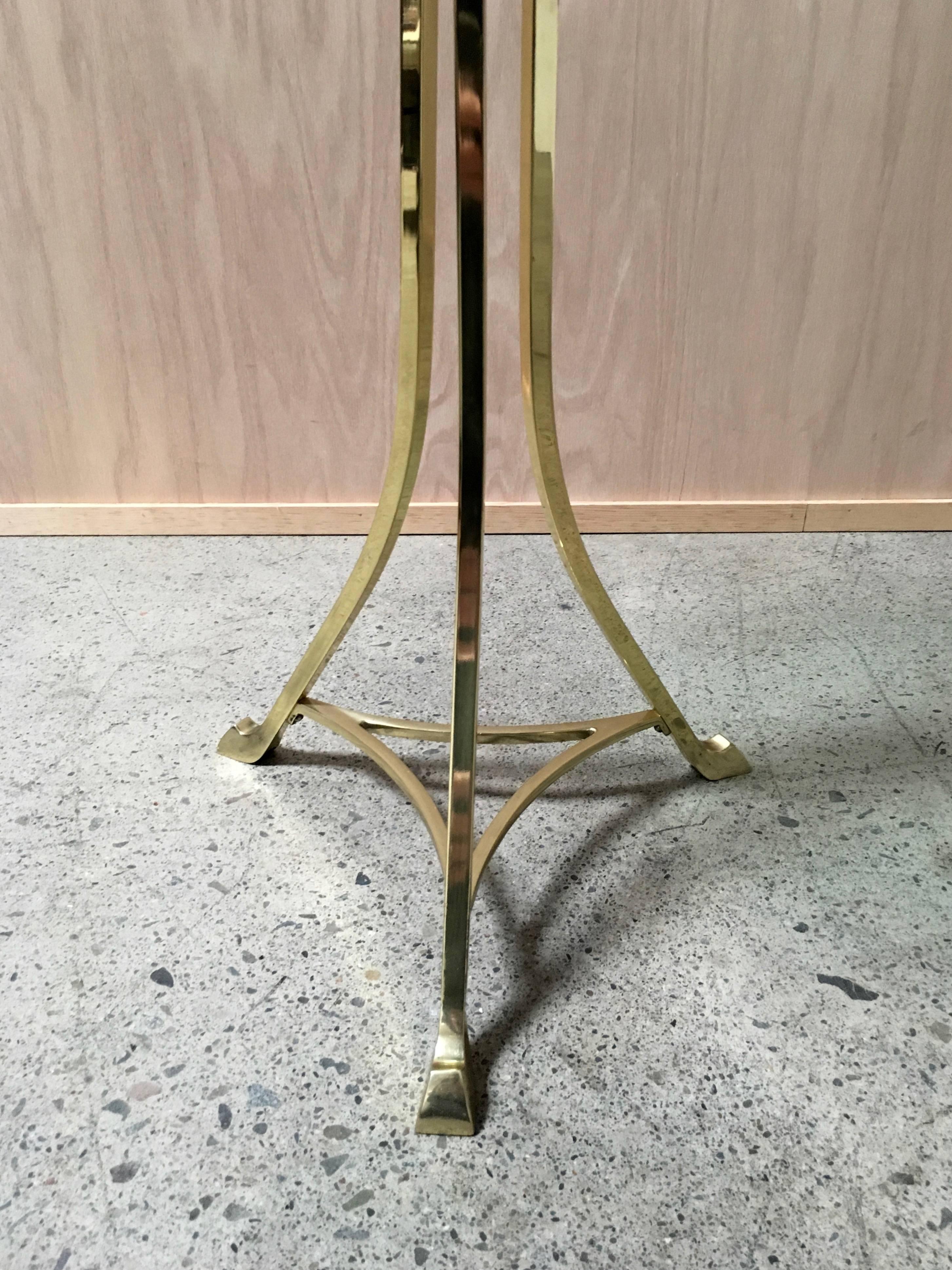 Mid-Century Modern Mid-Century Brass and Glass End Table For Sale